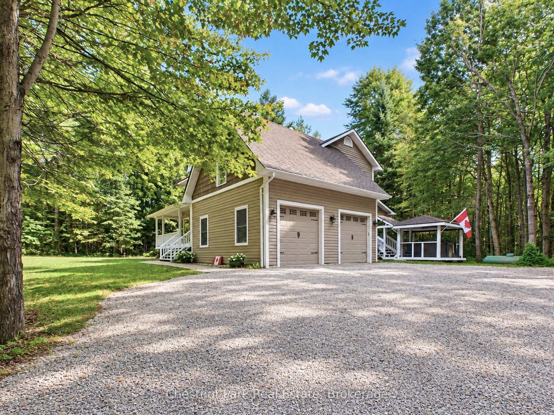 Photo 2 of 1006 Alana Boulevard, Gravenhurst, Morrison — HOMEH