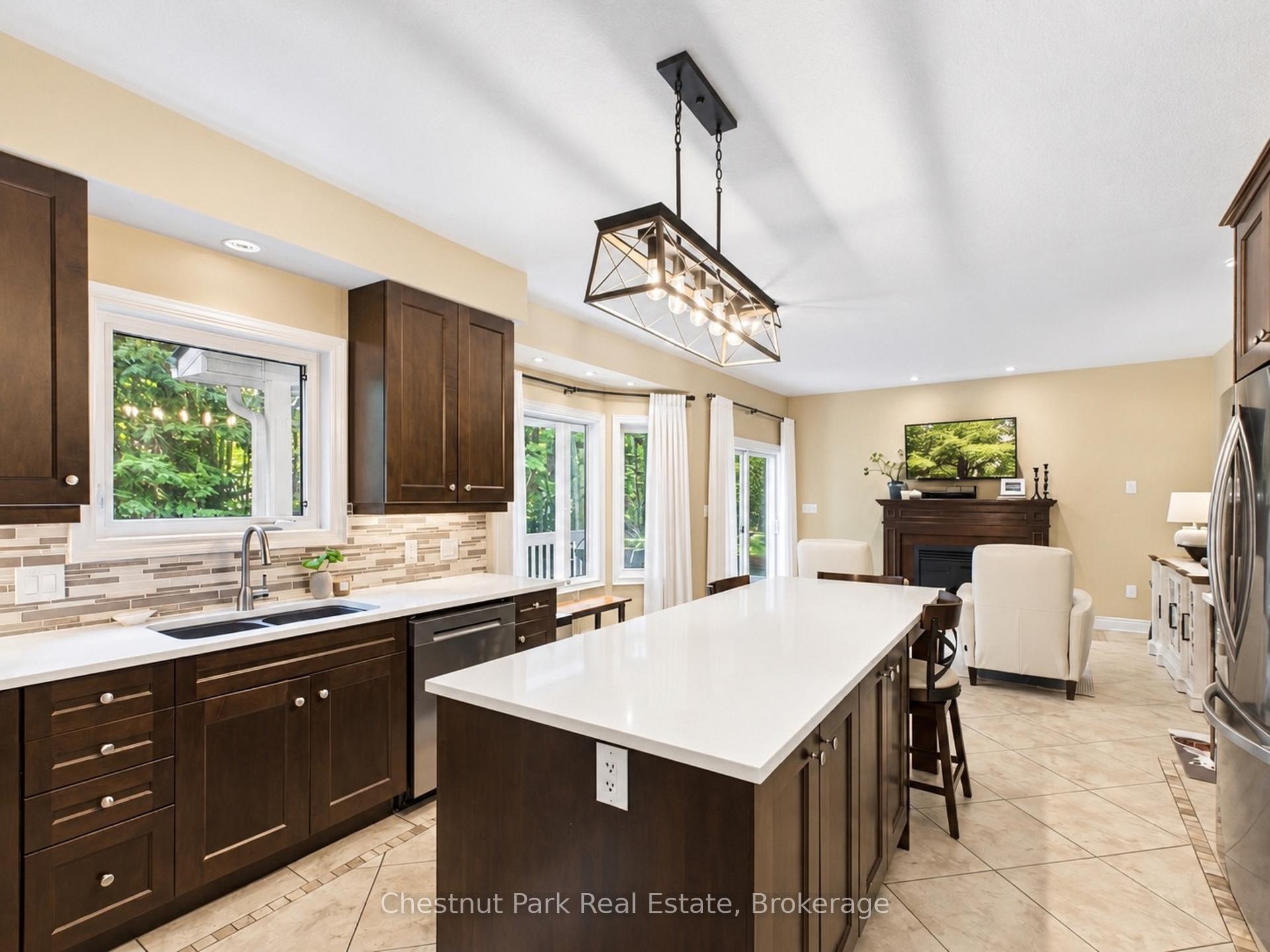 Photo 6 of 1006 Alana Boulevard, Gravenhurst, Morrison — HOMEH