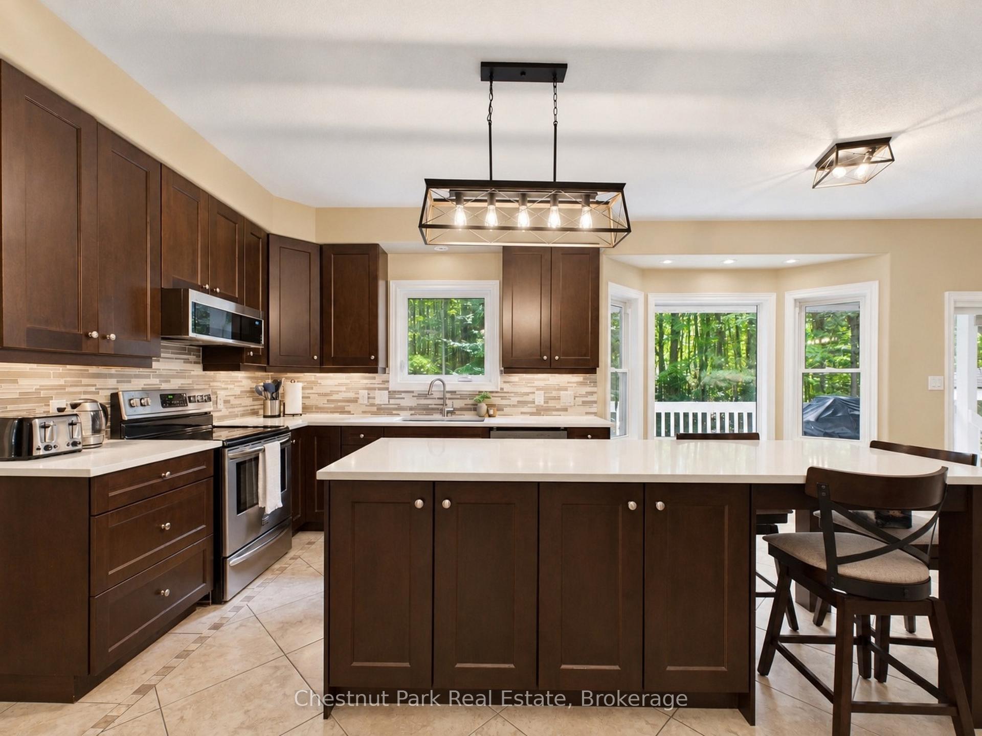 Photo 8 of 1006 Alana Boulevard, Gravenhurst, Morrison — HOMEH