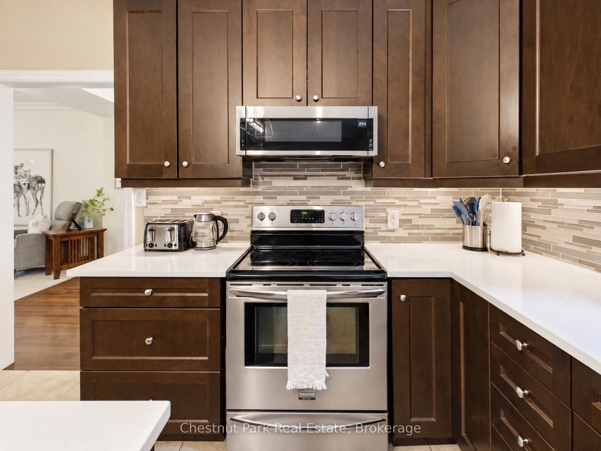 Photo 10 of 1006 Alana Boulevard, Gravenhurst, Morrison — HOMEH