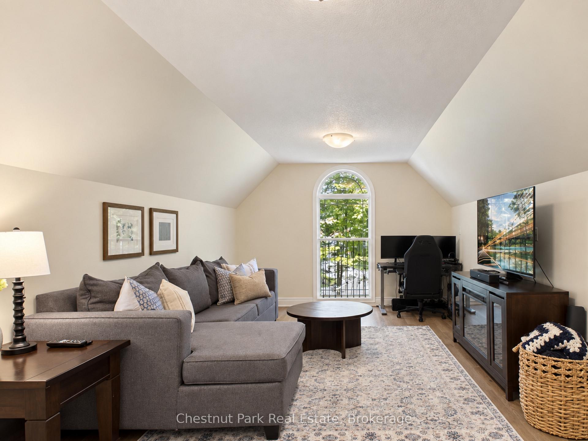 Photo 18 of 1006 Alana Boulevard, Gravenhurst, Morrison — HOMEH