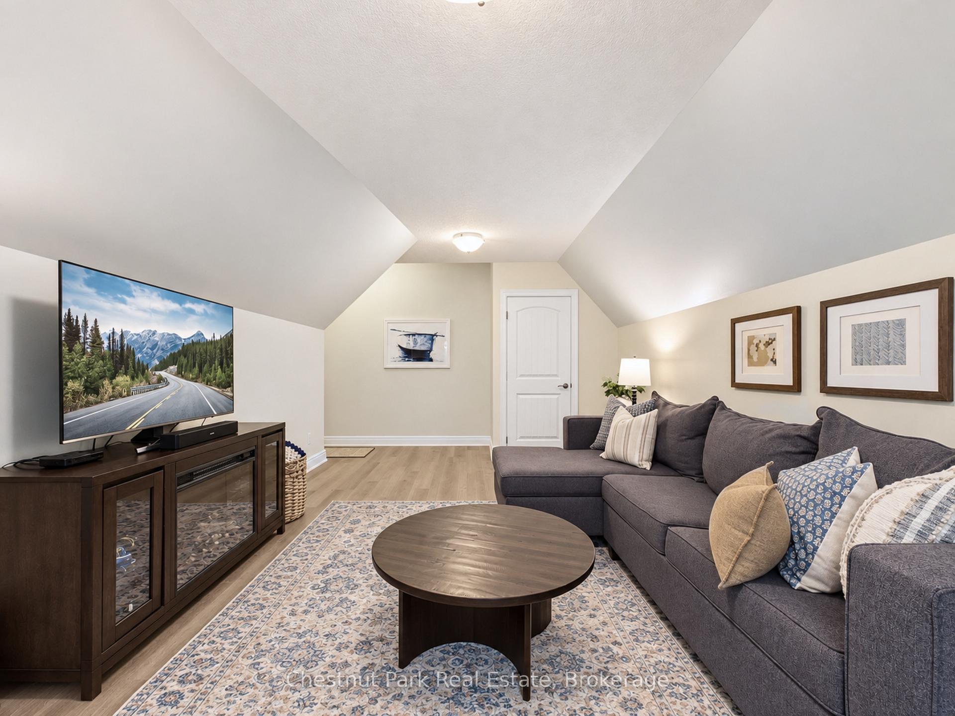 Photo 19 of 1006 Alana Boulevard, Gravenhurst, Morrison — HOMEH
