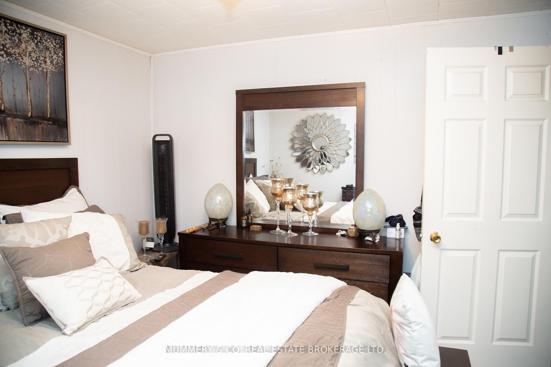 Photo 11 of 909 Windham Road 13, Norfolk, Rural Windham — HOMEH