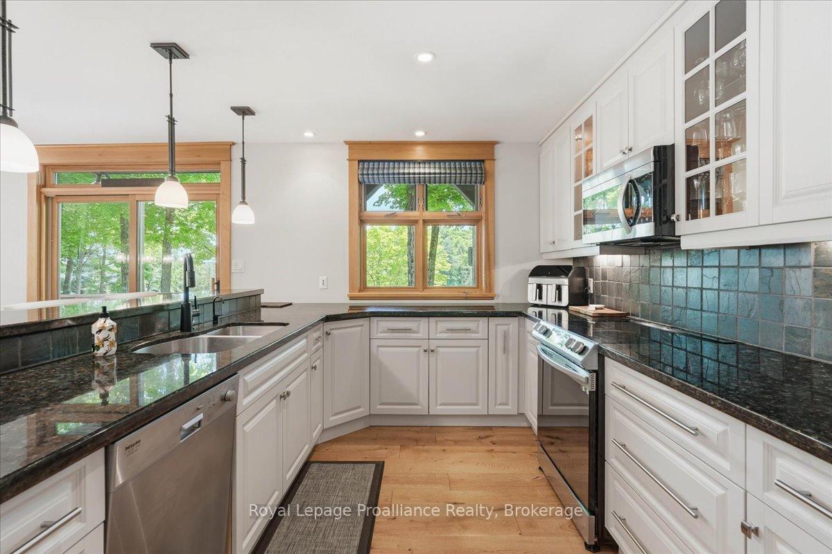 Photo 8 of 1644 Shibley Road, Frontenac, Frontenac Centre — HOMEH