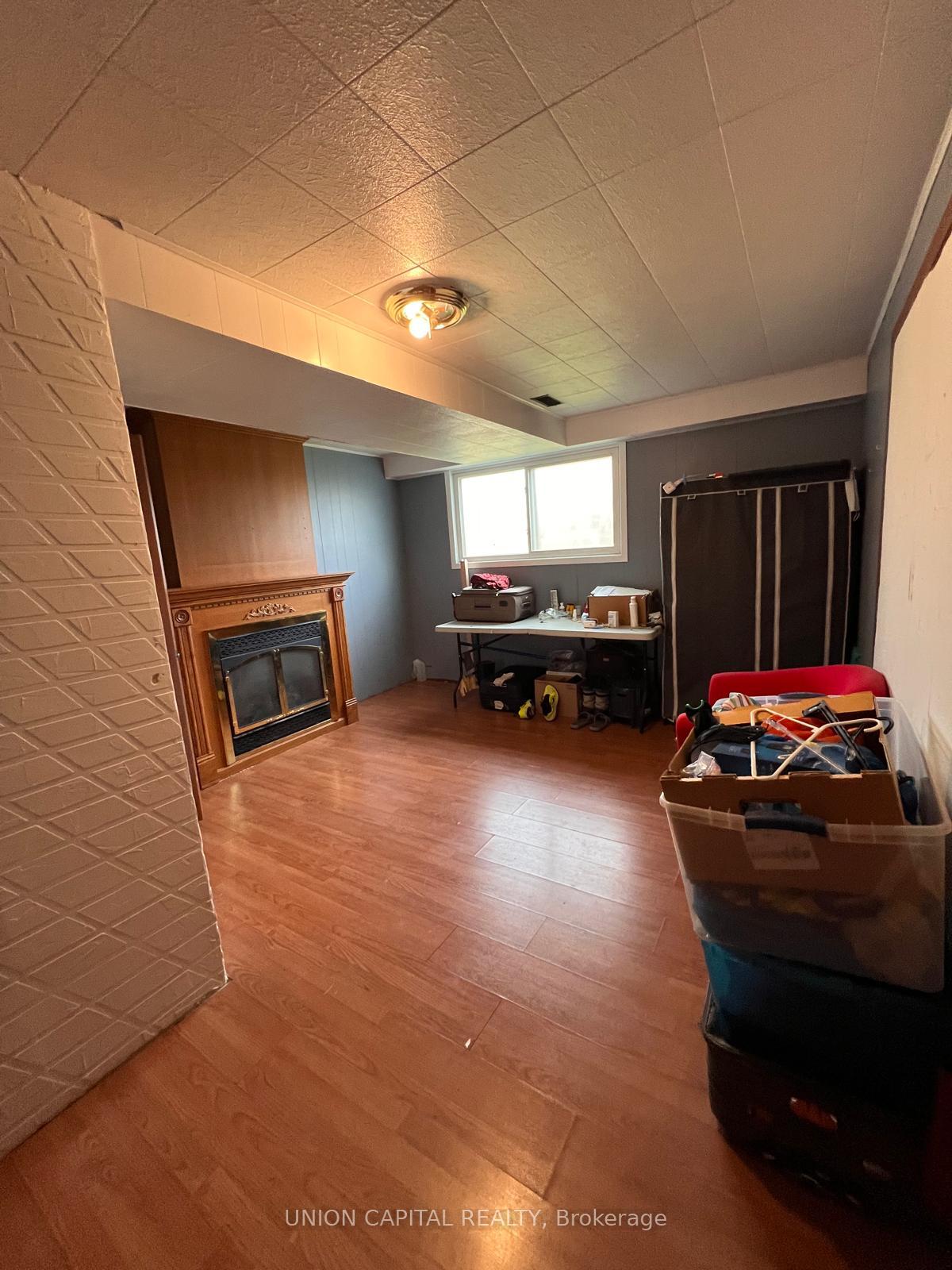 Photo 17 of 2 Shetland Crescent, St. Catharines, E. Chester — HOMEH