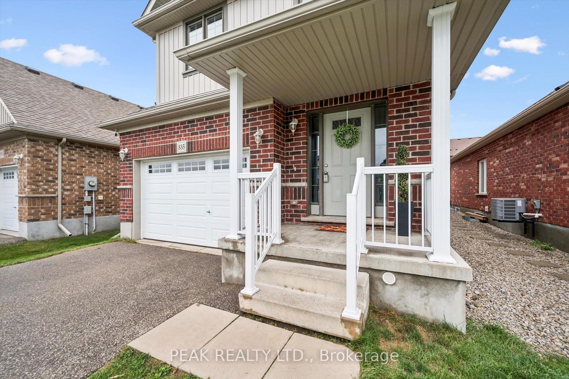 Photo 4 of 335 Finoro Crescent, Woolwich, Elmira — HOMEH
