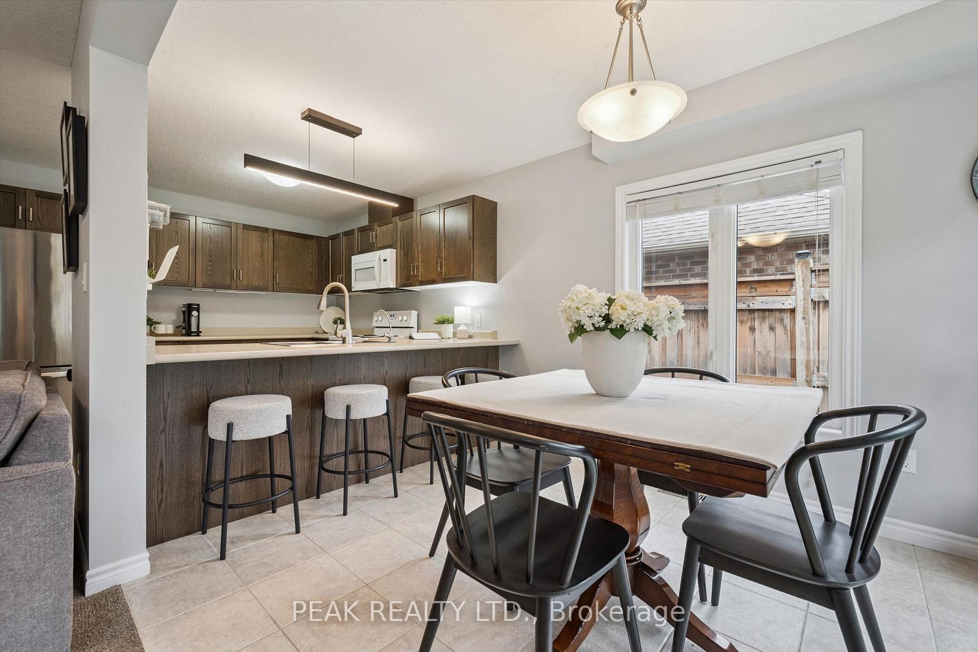 Photo 11 of 335 Finoro Crescent, Woolwich, Elmira — HOMEH