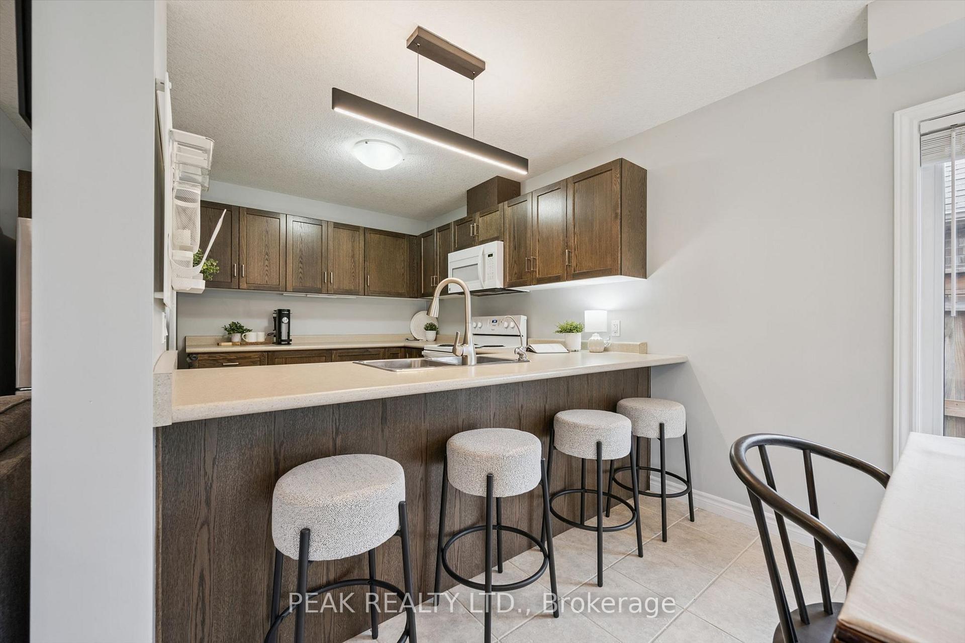 Photo 12 of 335 Finoro Crescent, Woolwich, Elmira — HOMEH