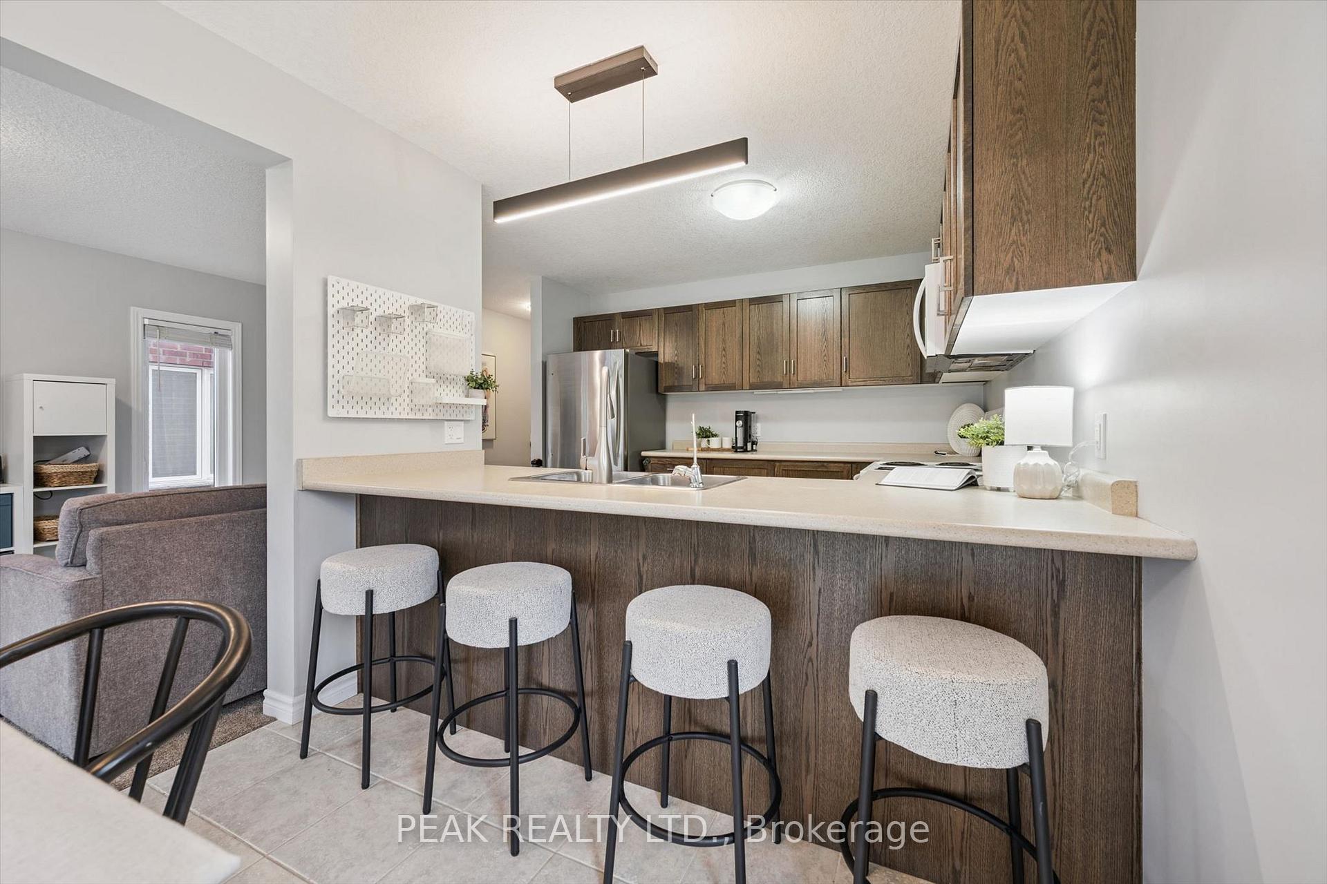 Photo 13 of 335 Finoro Crescent, Woolwich, Elmira — HOMEH