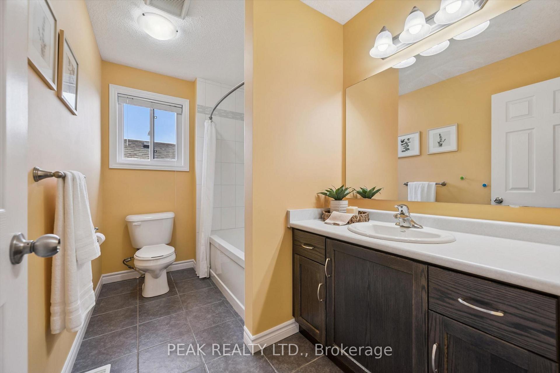Photo 29 of 335 Finoro Crescent, Woolwich, Elmira — HOMEH
