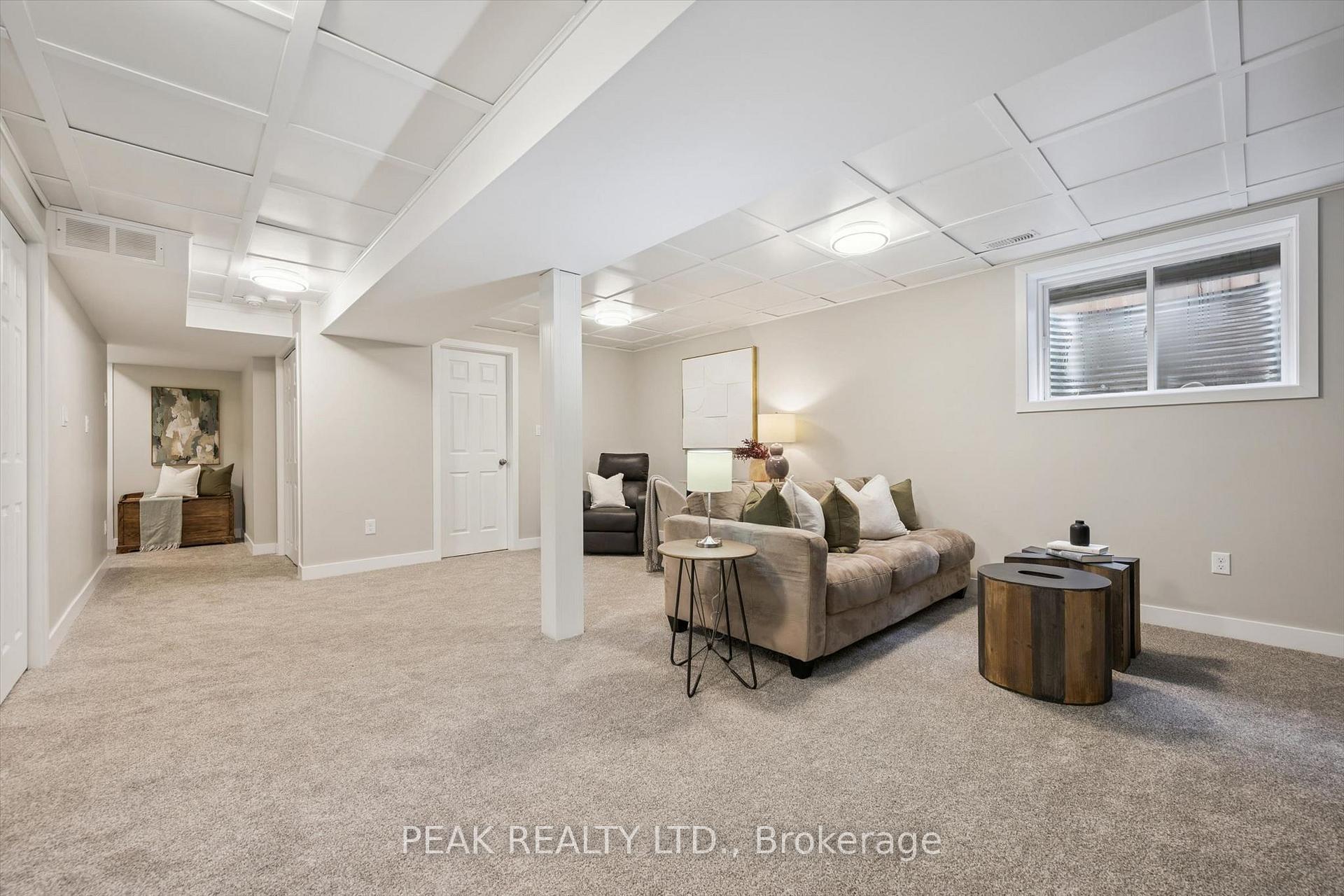 Photo 33 of 335 Finoro Crescent, Woolwich, Elmira — HOMEH