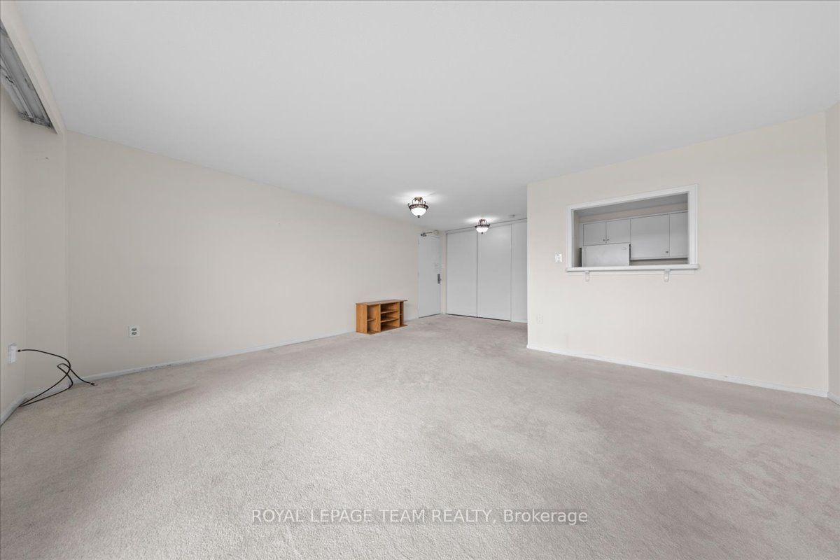 Photo 4 of Unit 412, 3100 Carling Avenue, Ottawa, Bayshore — HOMEH