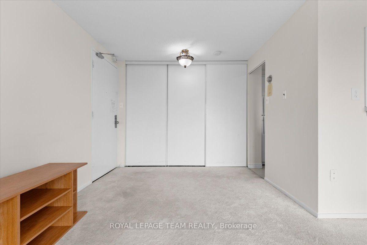 Photo 7 of Unit 412, 3100 Carling Avenue, Ottawa, Bayshore — HOMEH