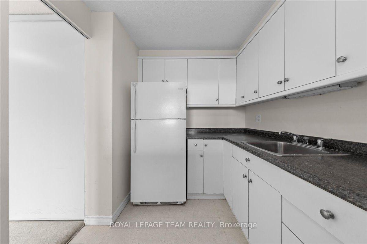 Photo 10 of Unit 412, 3100 Carling Avenue, Ottawa, Bayshore — HOMEH