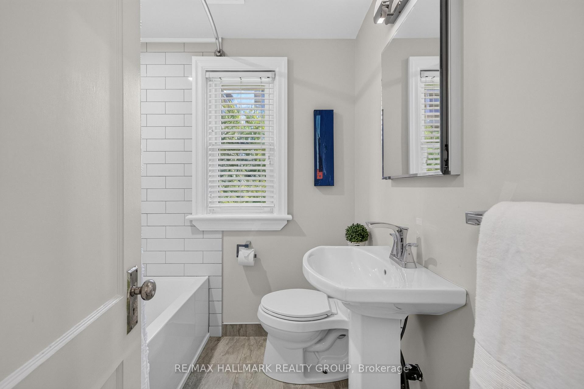 Photo 23 of 167 Hickory Street, Ottawa, West Centre Town — HOMEH