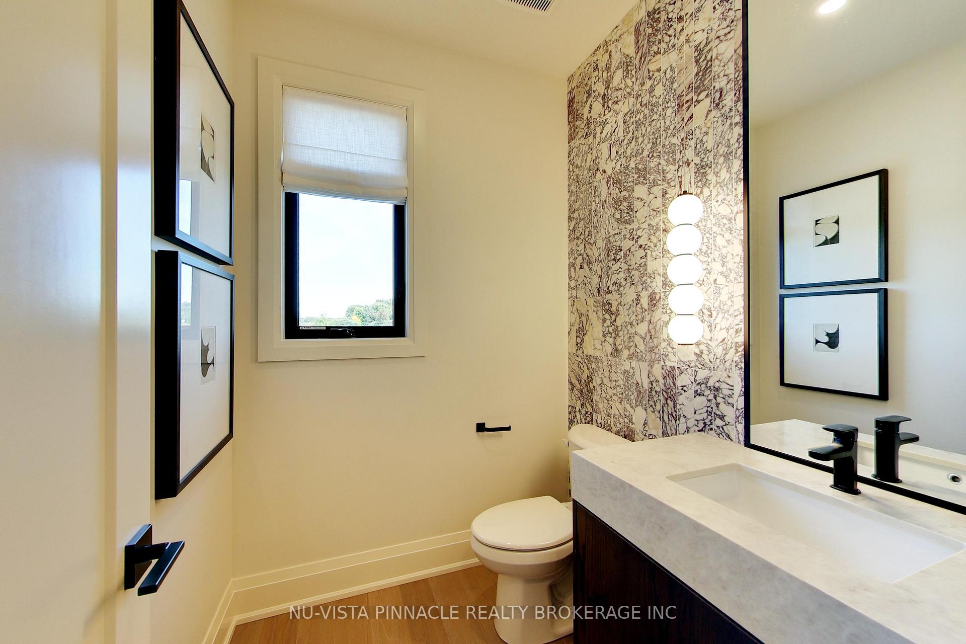 Photo 4 of 1643 Upper West Avenue, London, South B — HOMEH