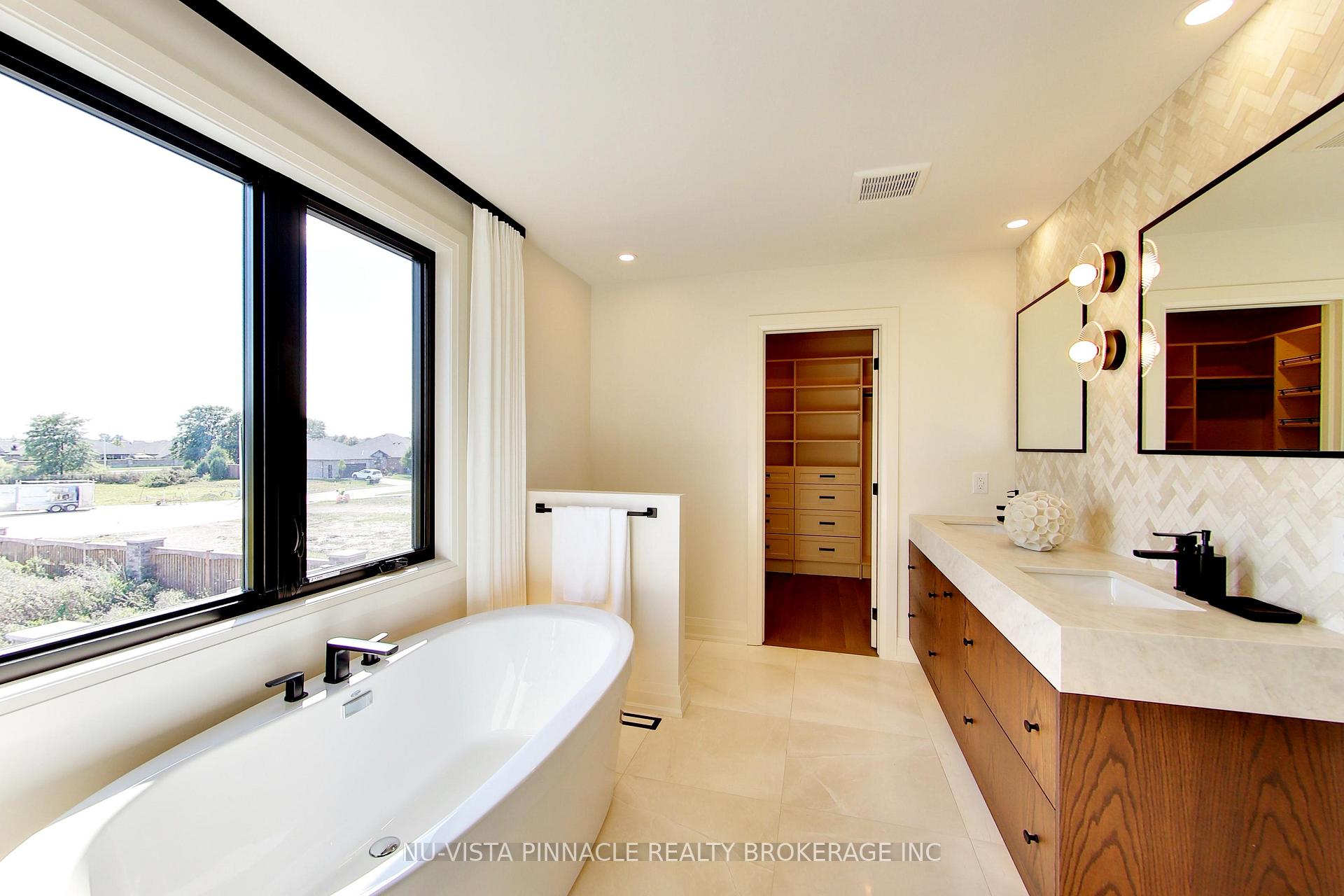 Photo 20 of 1643 Upper West Avenue, London, South B — HOMEH