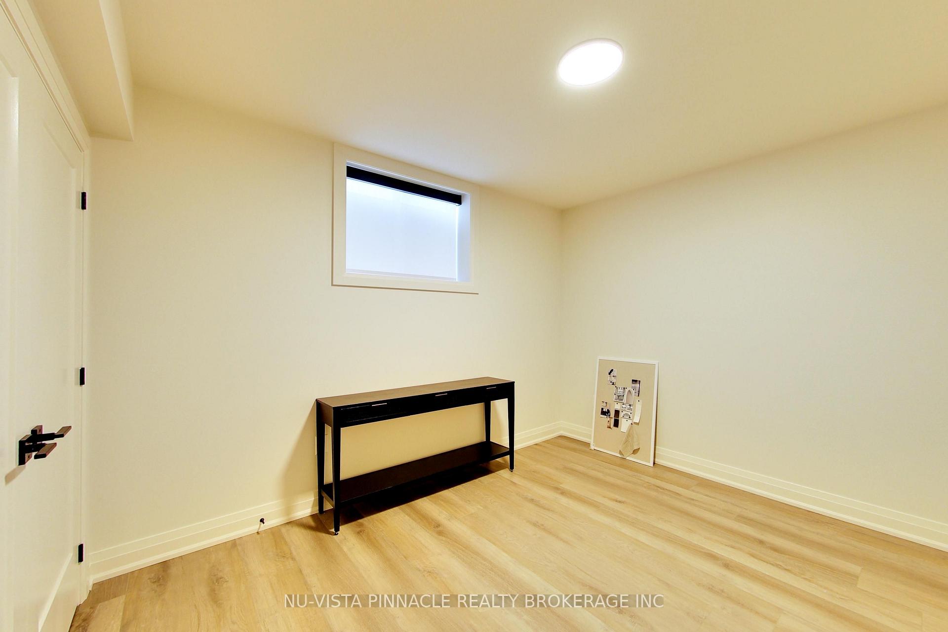 Photo 33 of 1643 Upper West Avenue, London, South B — HOMEH