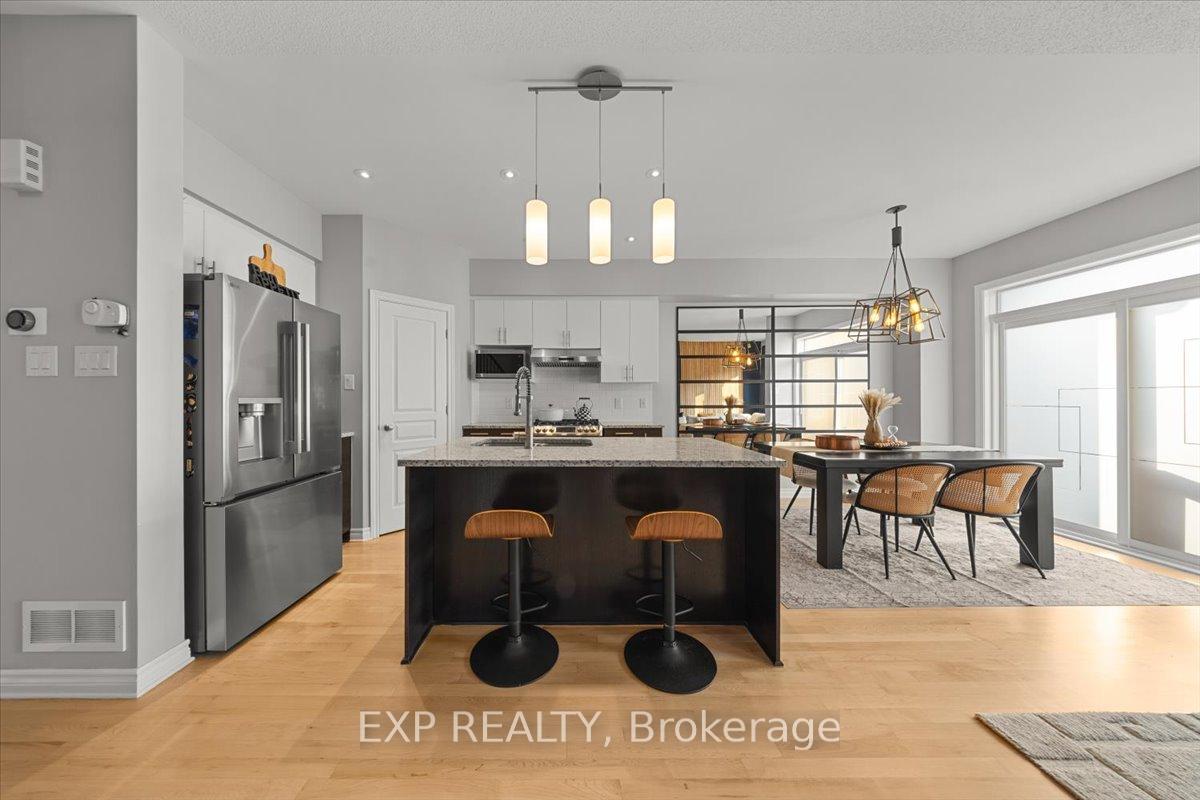 Photo 8 of 255 Shinleaf Crescent, Ottawa, Mer Bleue/Bradley Estates/Anderson Park — HOMEH