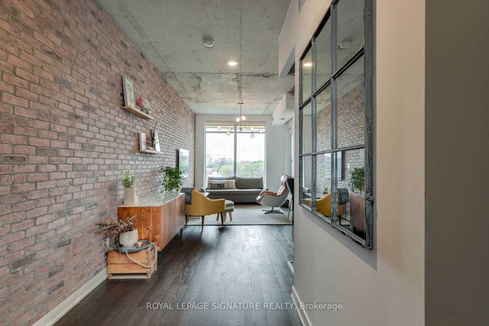 Photo 2 of Unit 504, 109 Ossington Avenue, Toronto, Trinity-Bellwoods — HOMEH