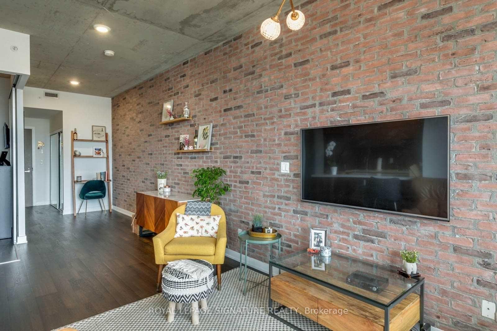 Photo 16 of Unit 504, 109 Ossington Avenue, Toronto, Trinity-Bellwoods — HOMEH