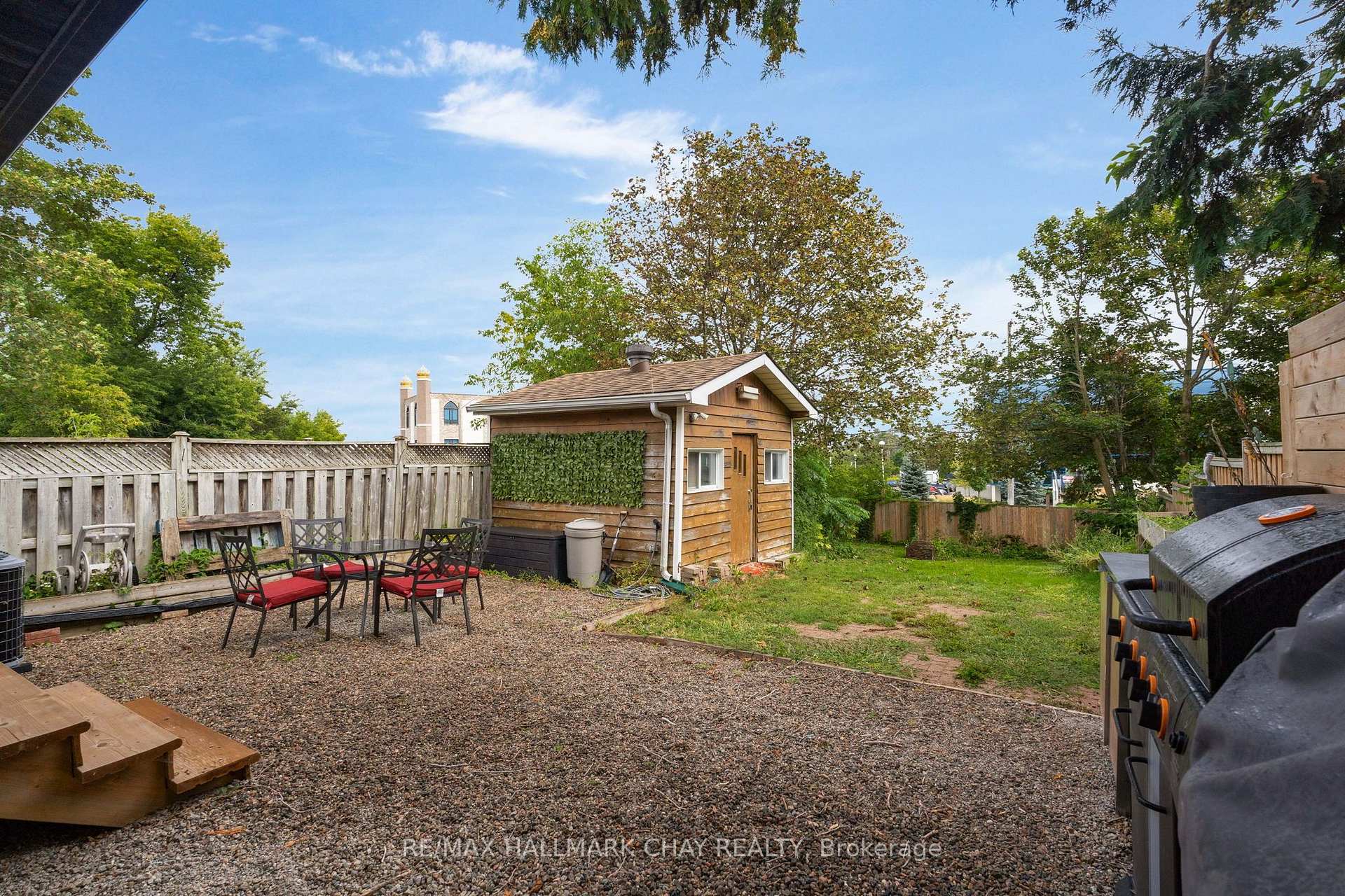 Photo 32 of 109 Daphne Crescent, Barrie, Cundles East — HOMEH