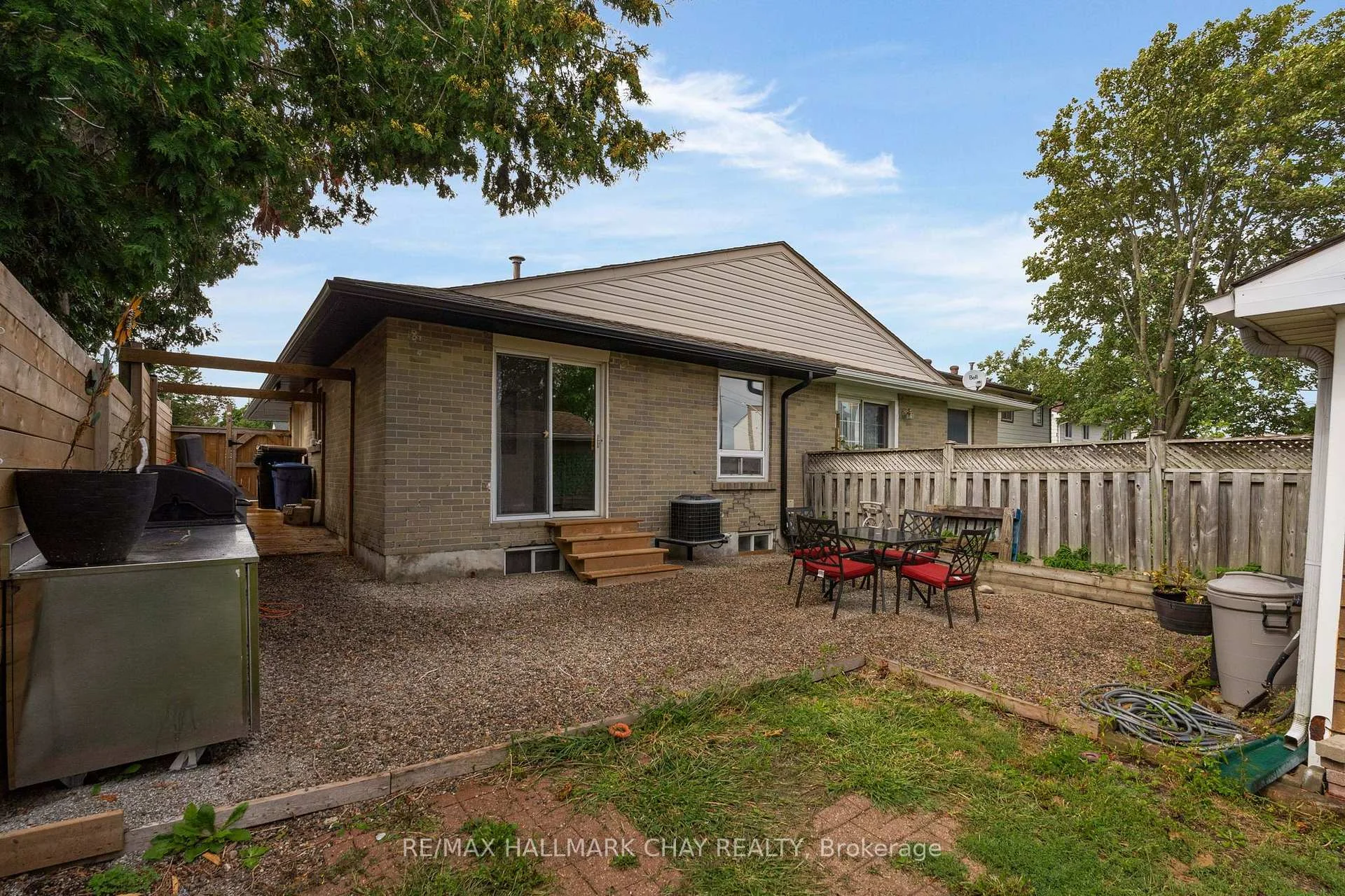 Photo 39 of 109 Daphne Crescent, Barrie, Cundles East — HOMEH