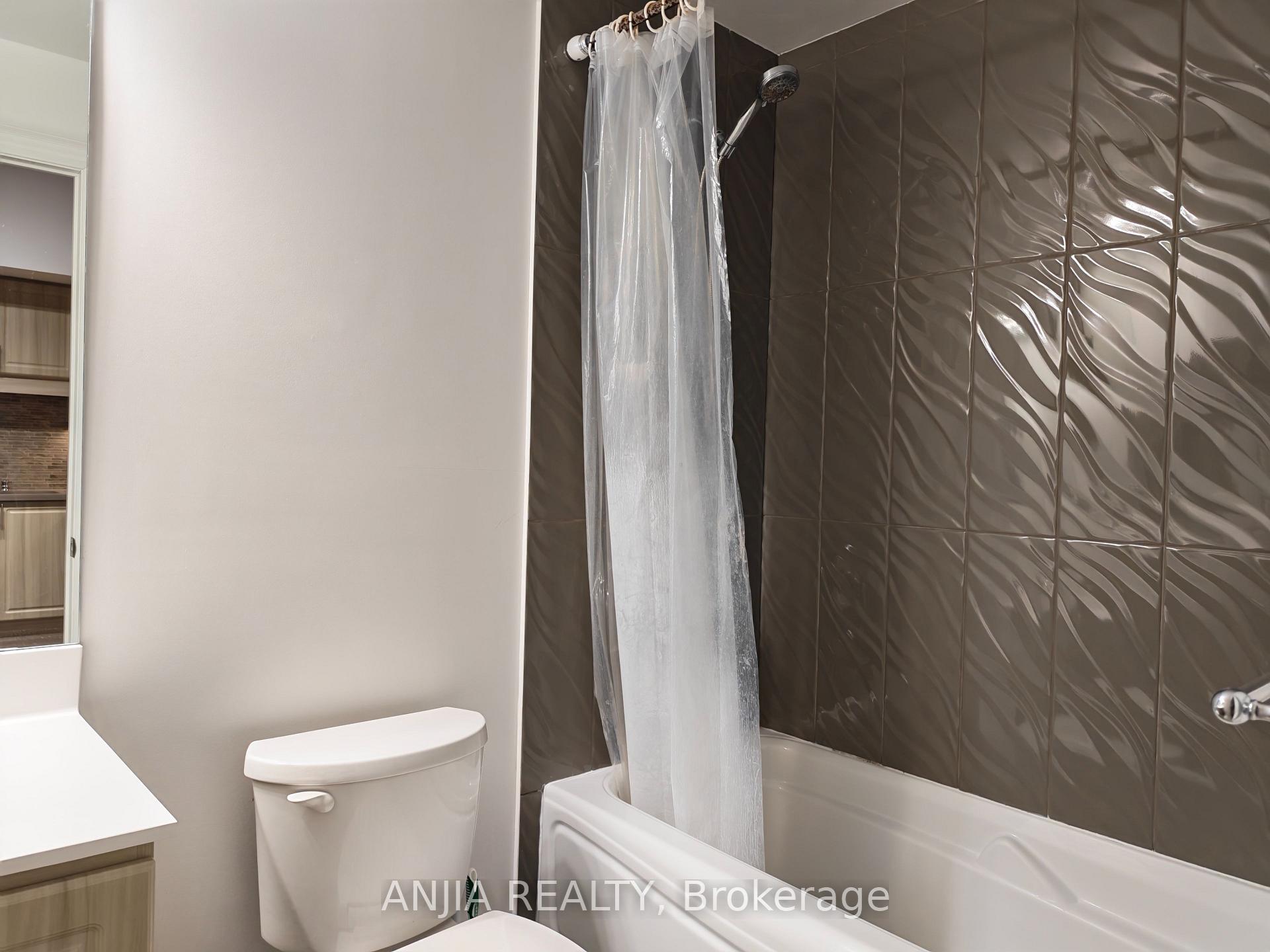 Photo 10 of Unit 917, 89 South Town Centre Boulevard, Markham, Unionville — HOMEH