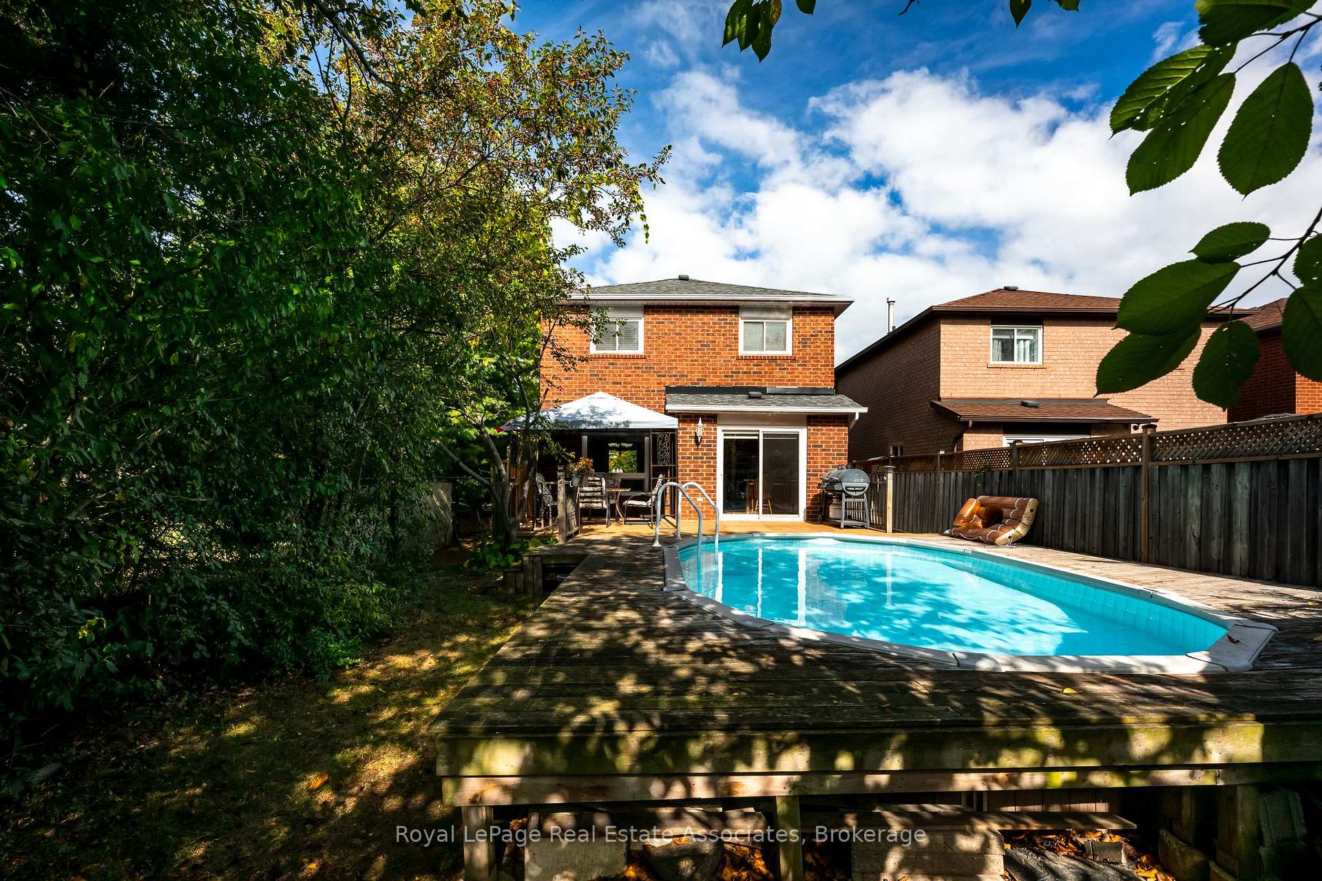 Photo 14 of 67 Smith Drive, Halton Hills, Georgetown — HOMEH