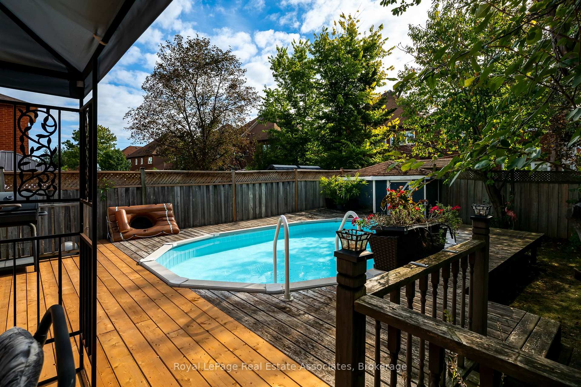 Photo 16 of 67 Smith Drive, Halton Hills, Georgetown — HOMEH