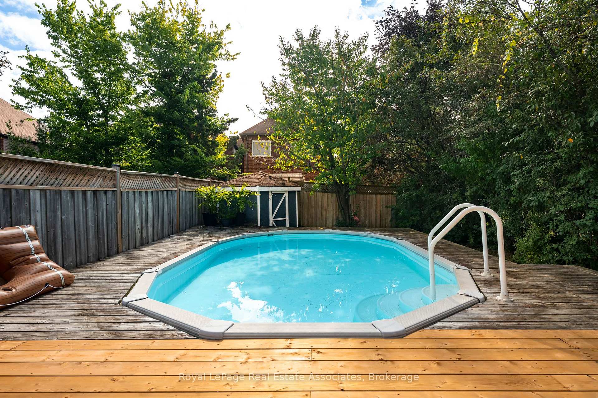 Photo 18 of 67 Smith Drive, Halton Hills, Georgetown — HOMEH