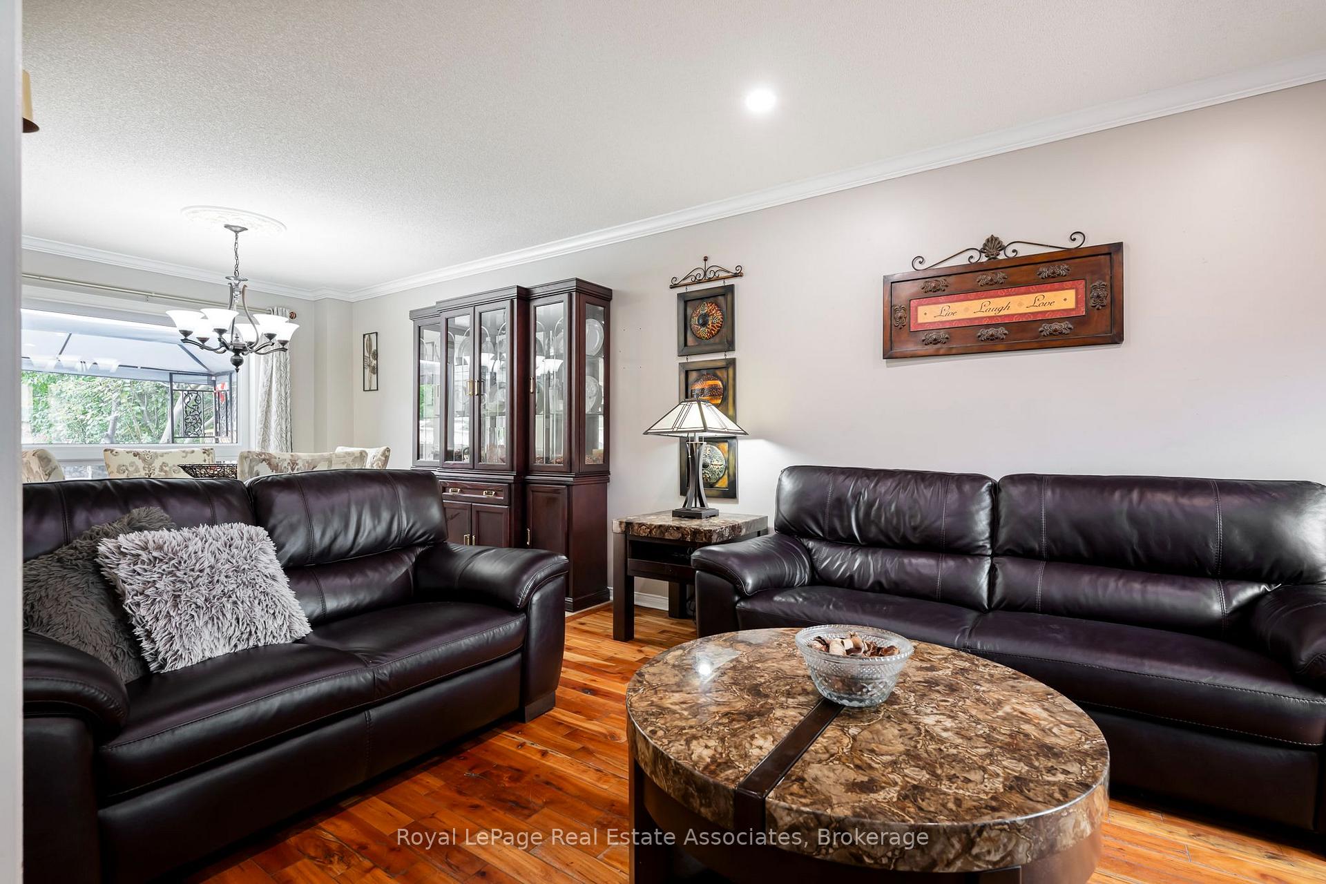 Photo 23 of 67 Smith Drive, Halton Hills, Georgetown — HOMEH