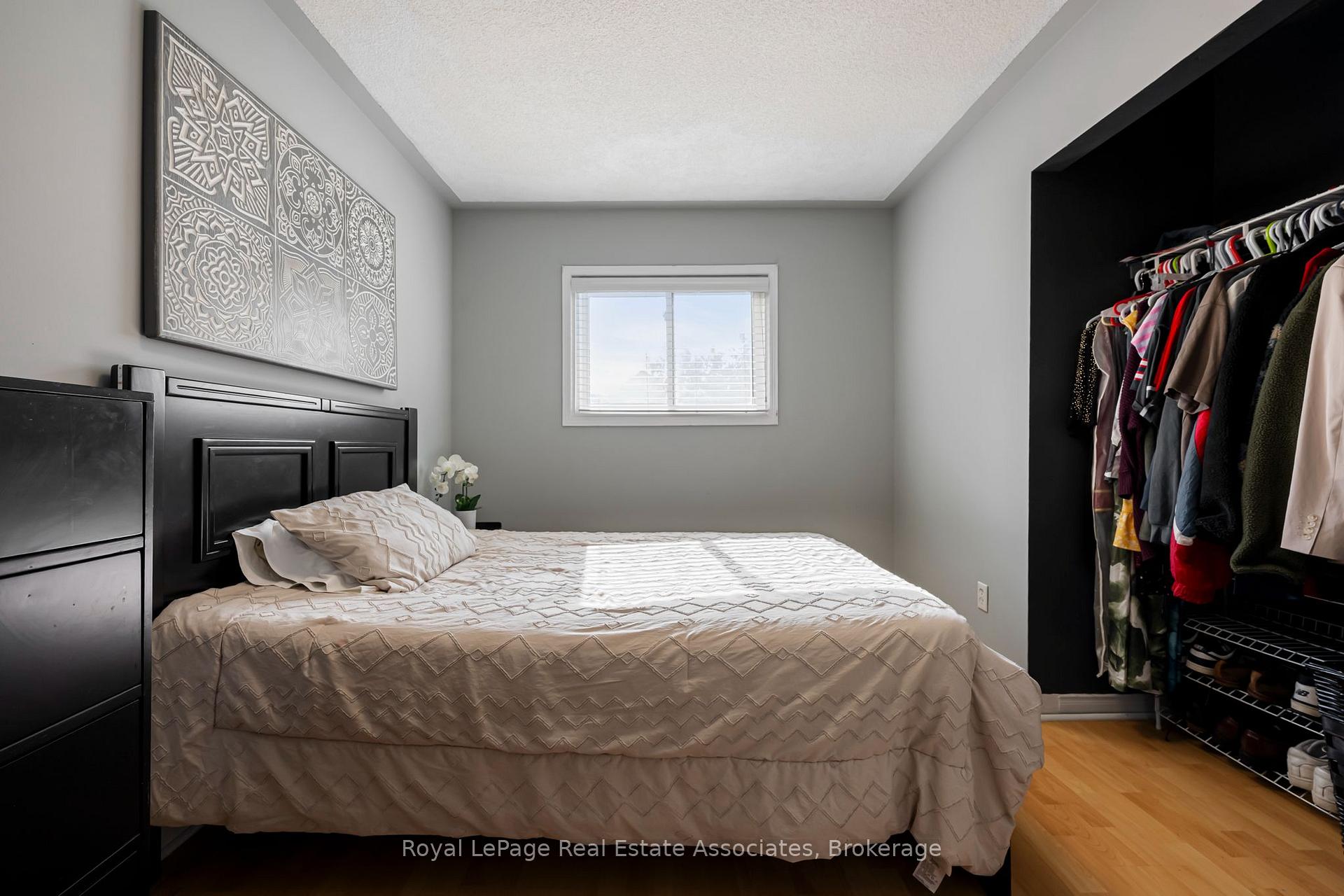 Photo 36 of 67 Smith Drive, Halton Hills, Georgetown — HOMEH
