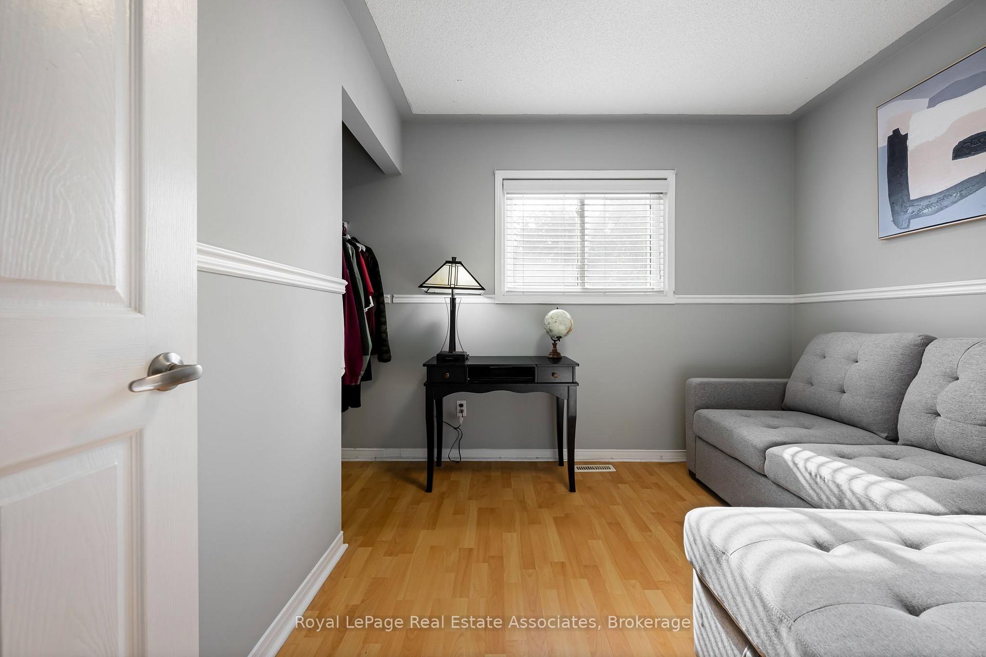 Photo 37 of 67 Smith Drive, Halton Hills, Georgetown — HOMEH