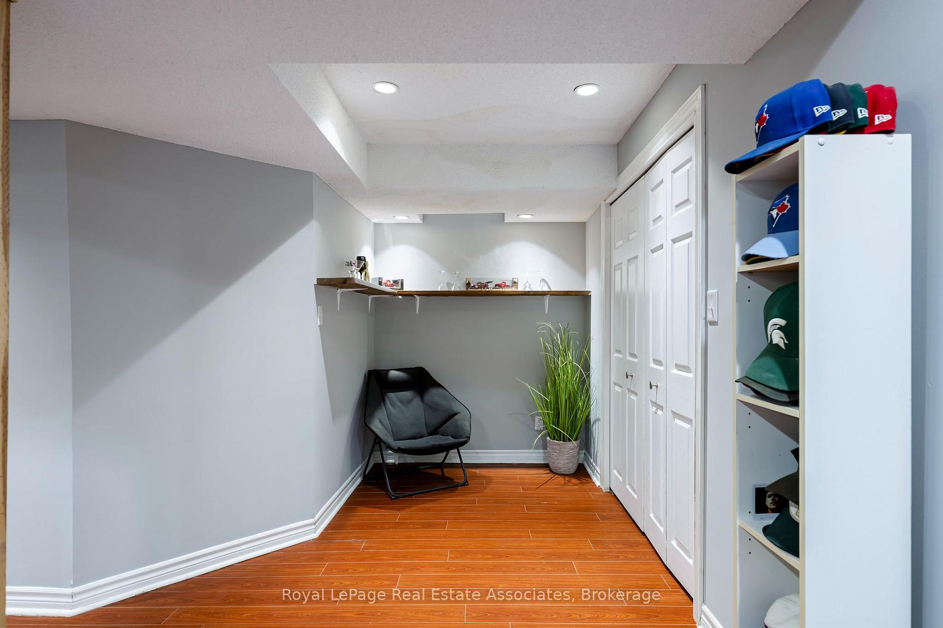 Photo 50 of 67 Smith Drive, Halton Hills, Georgetown — HOMEH