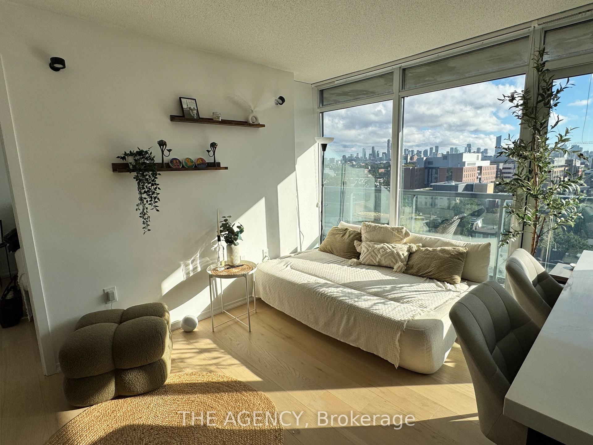 Photo 3 of Unit 1201E, 36 Lisgar Street, Toronto, Little Portugal — HOMEH