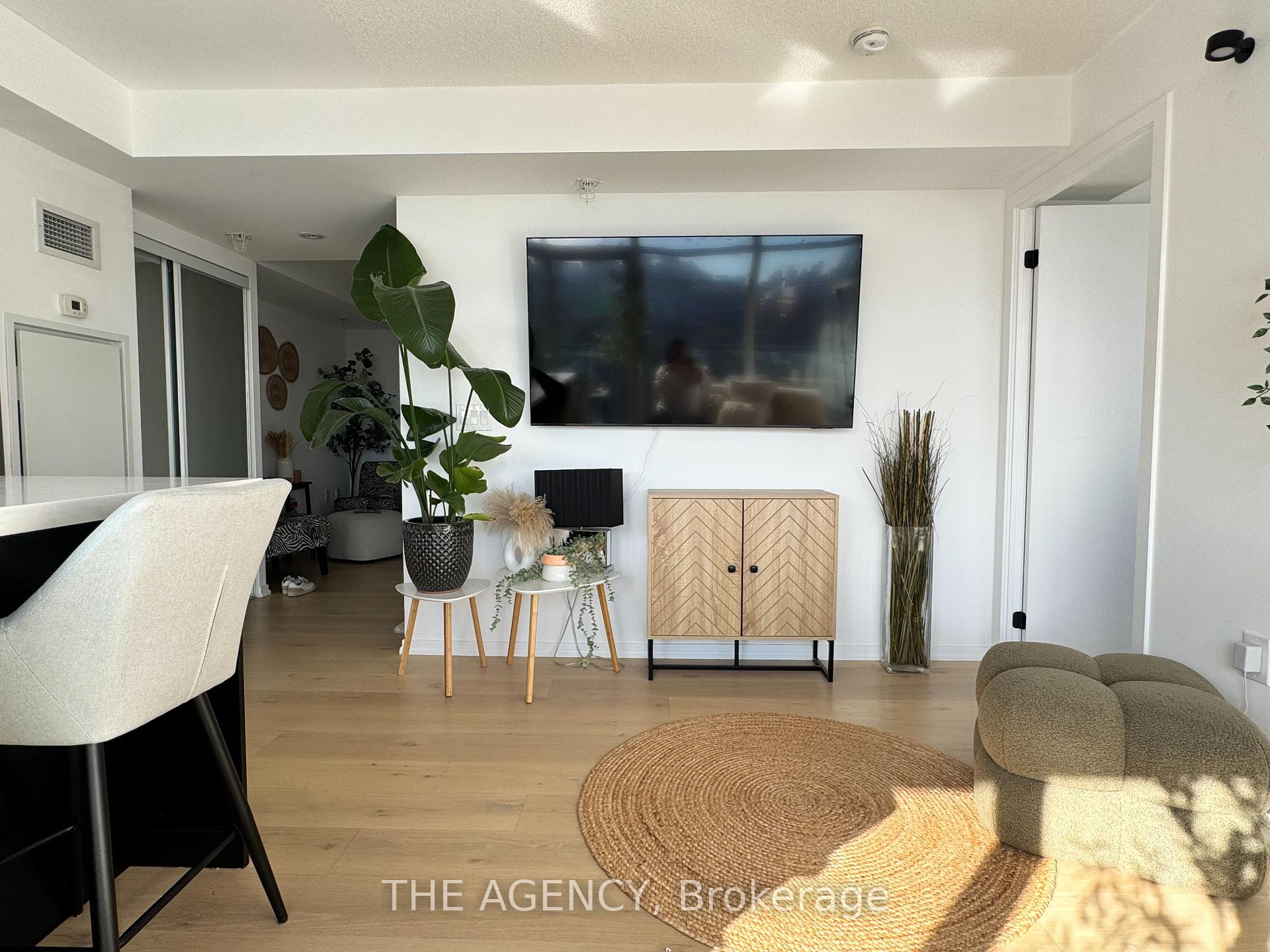 Photo 4 of Unit 1201E, 36 Lisgar Street, Toronto, Little Portugal — HOMEH