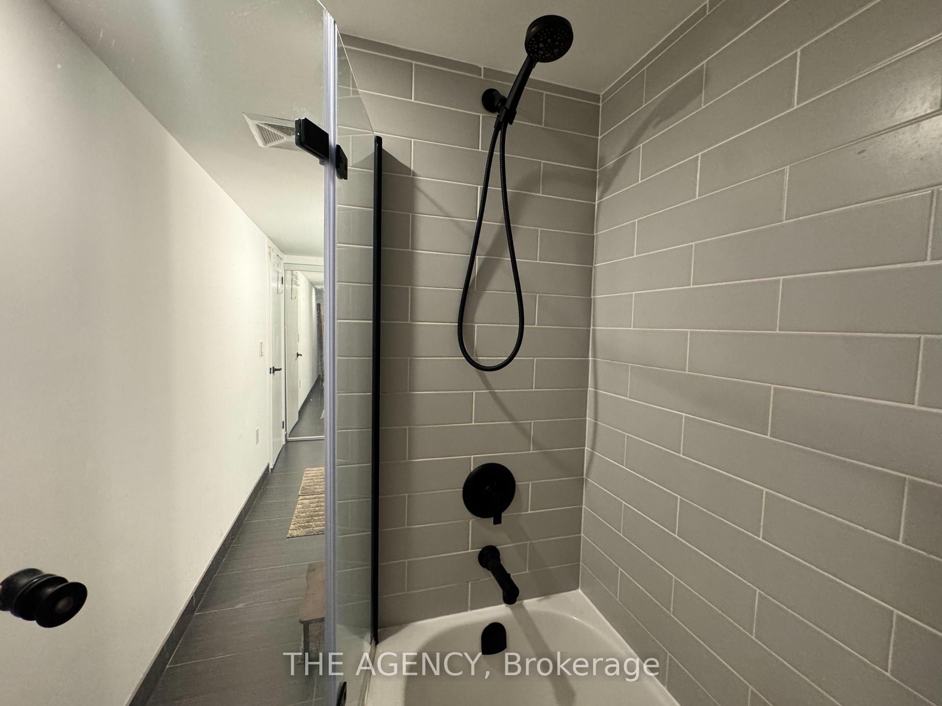 Photo 14 of Unit 1201E, 36 Lisgar Street, Toronto, Little Portugal — HOMEH