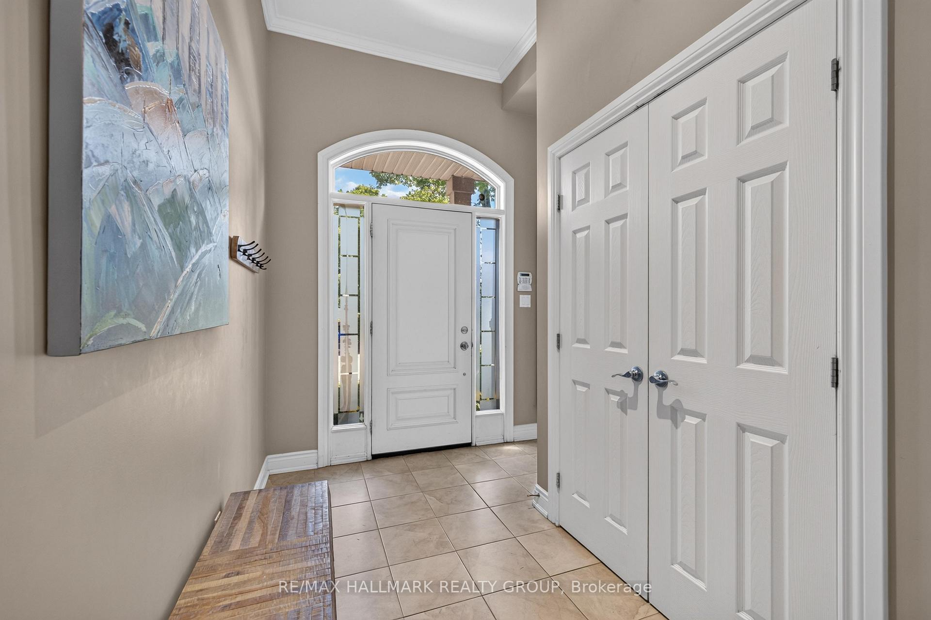 Photo 2 of 856 Norton Avenue, Ottawa, Queensway Terrace North — HOMEH