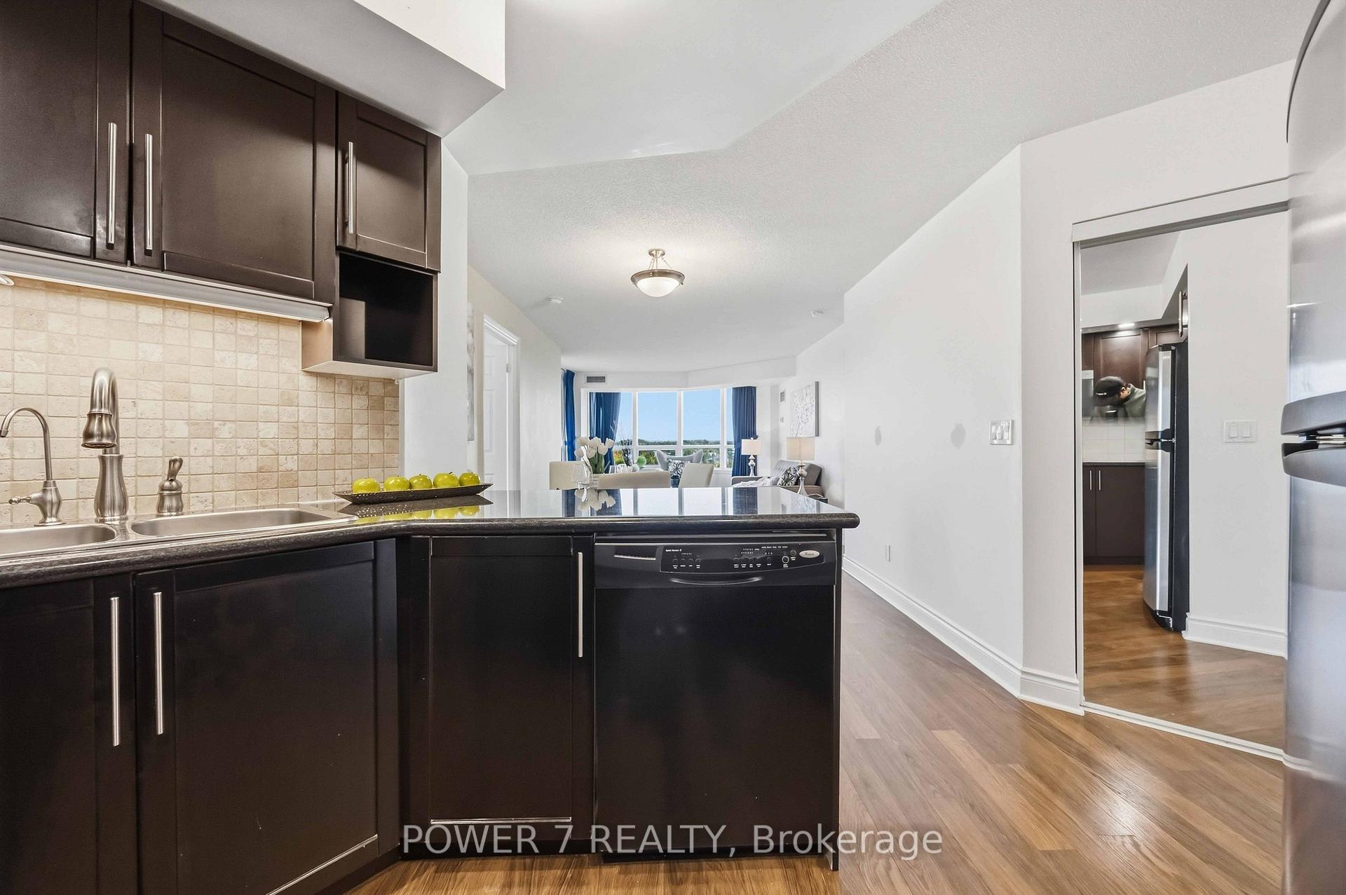 Photo 13 of Unit 1179, 23 Cox Boulevard, Markham, Unionville — HOMEH