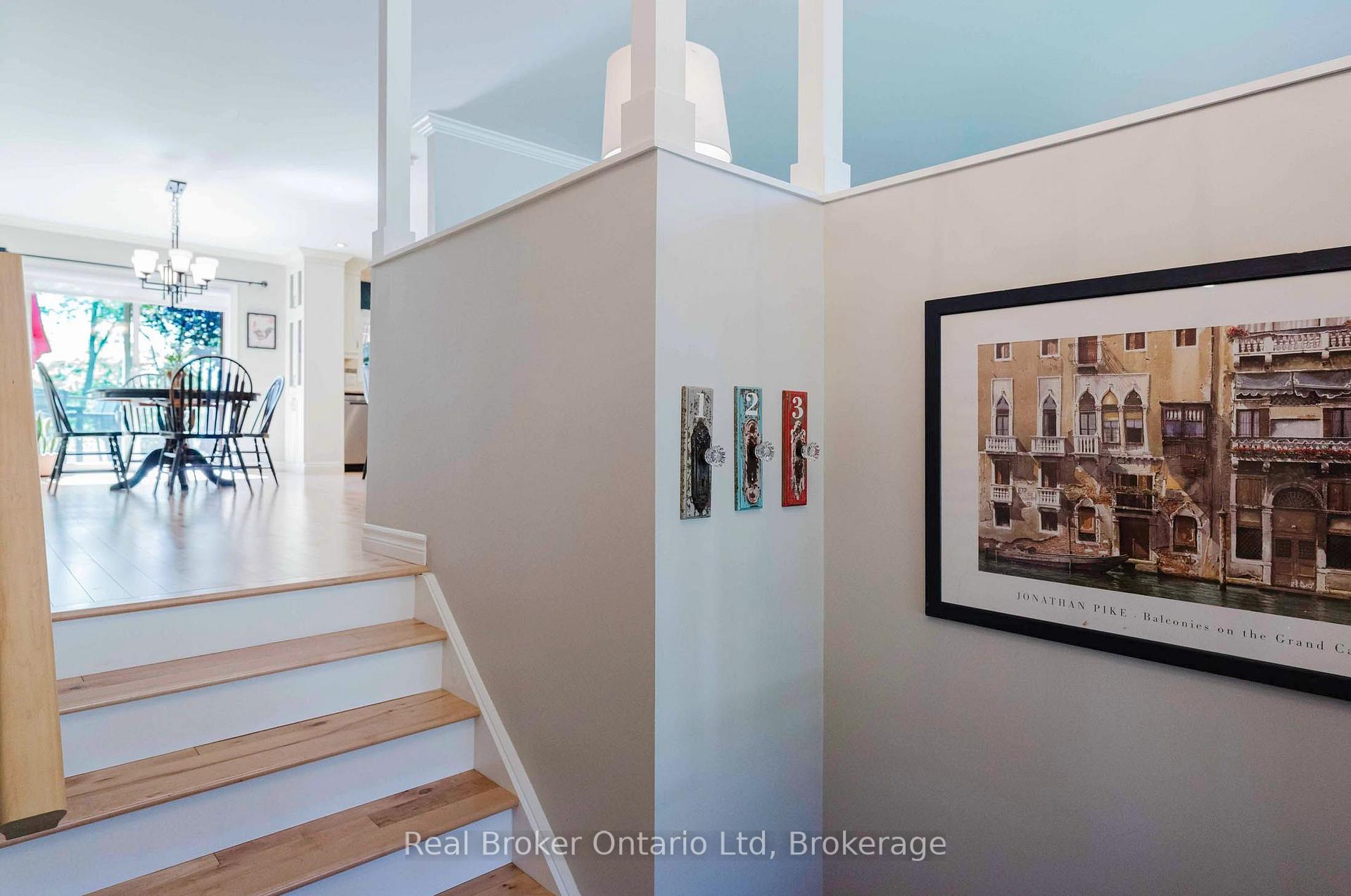 Photo 13 of 126 5th Avenue E, Owen Sound — HOMEH