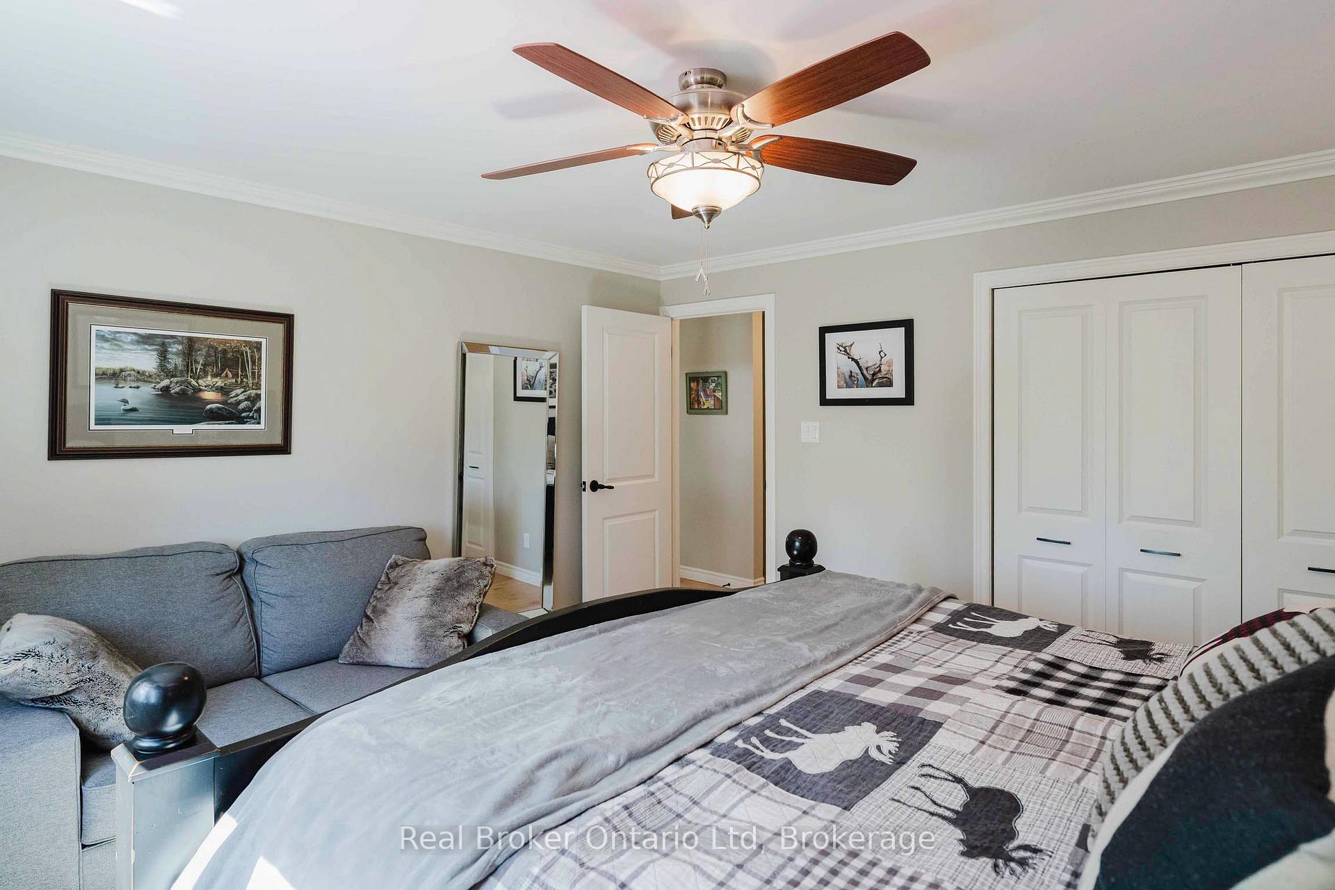 Photo 39 of 126 5th Avenue E, Owen Sound — HOMEH