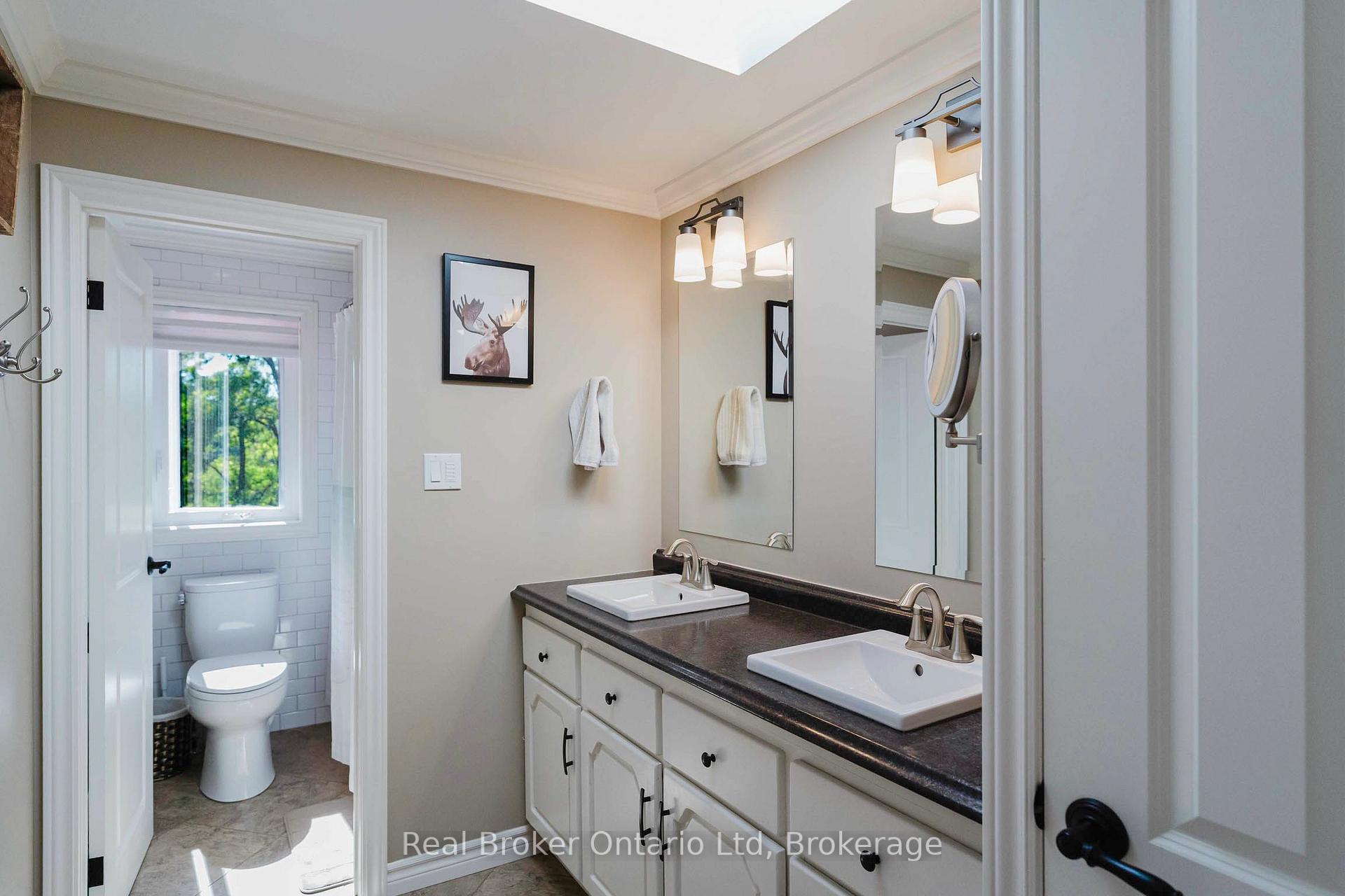Photo 45 of 126 5th Avenue E, Owen Sound — HOMEH