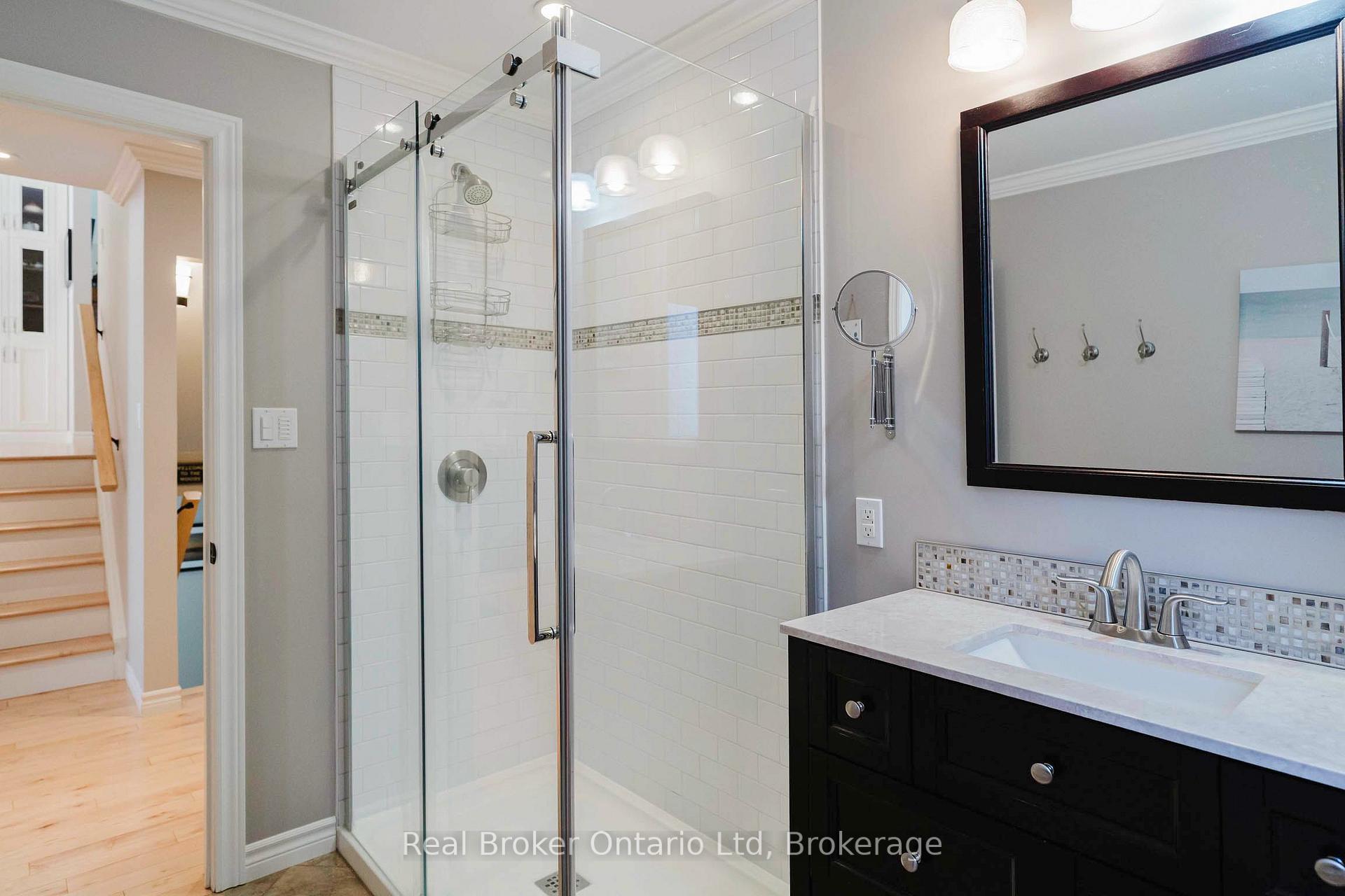 Photo 69 of 126 5th Avenue E, Owen Sound — HOMEH