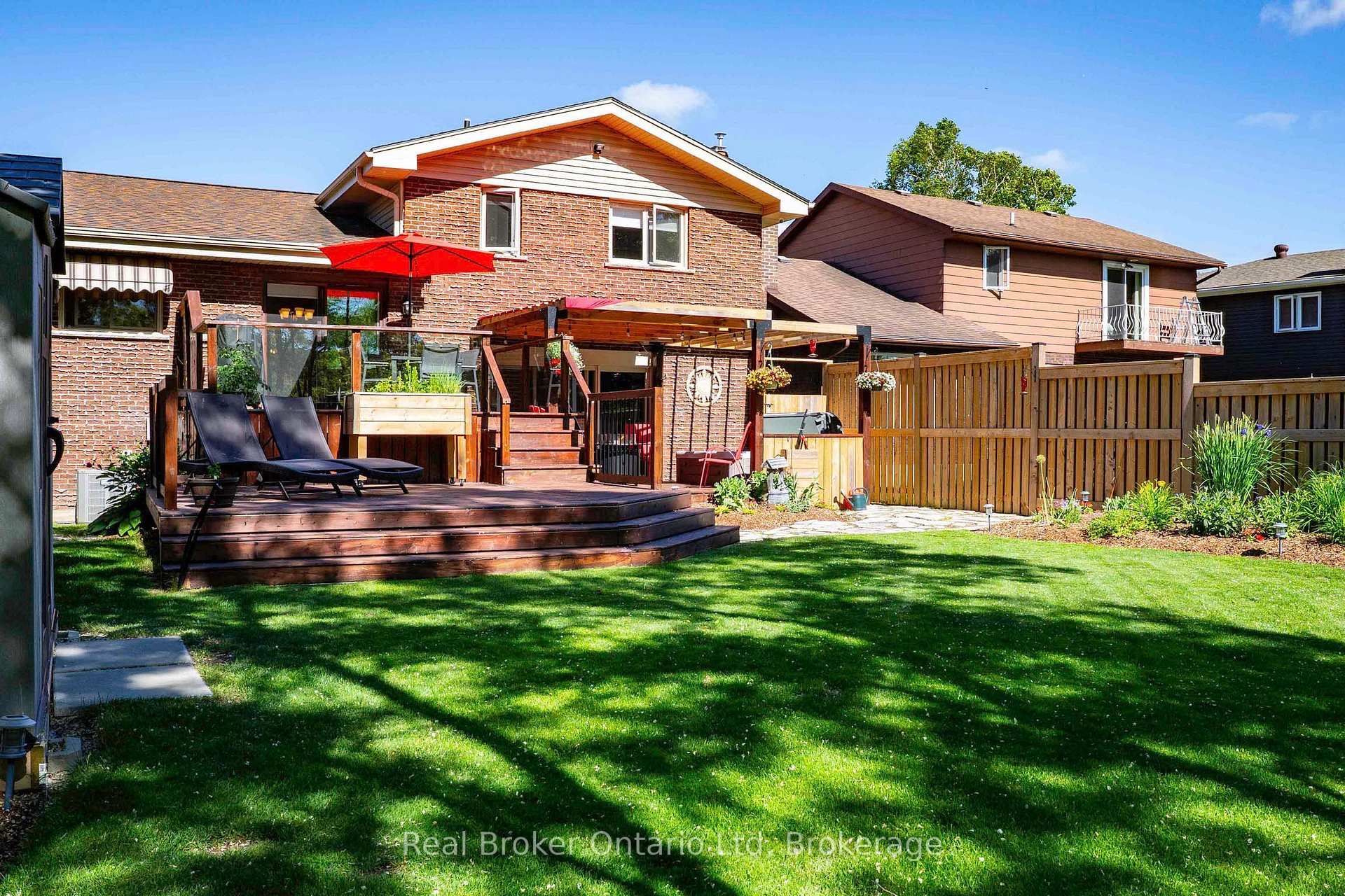 Photo 83 of 126 5th Avenue E, Owen Sound — HOMEH
