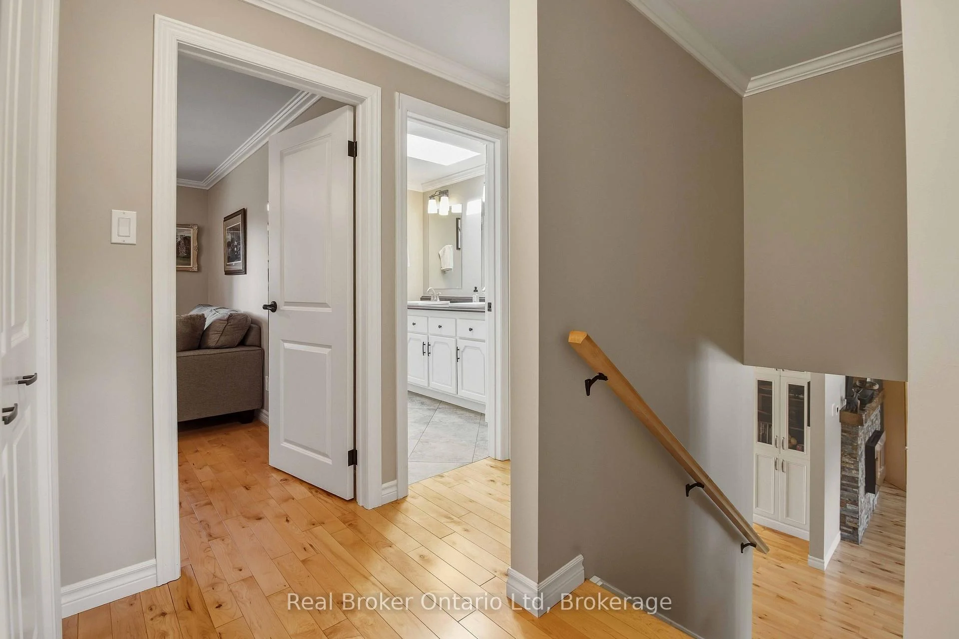 Photo 34 of 126 5th Avenue E, Owen Sound — HOMEH
