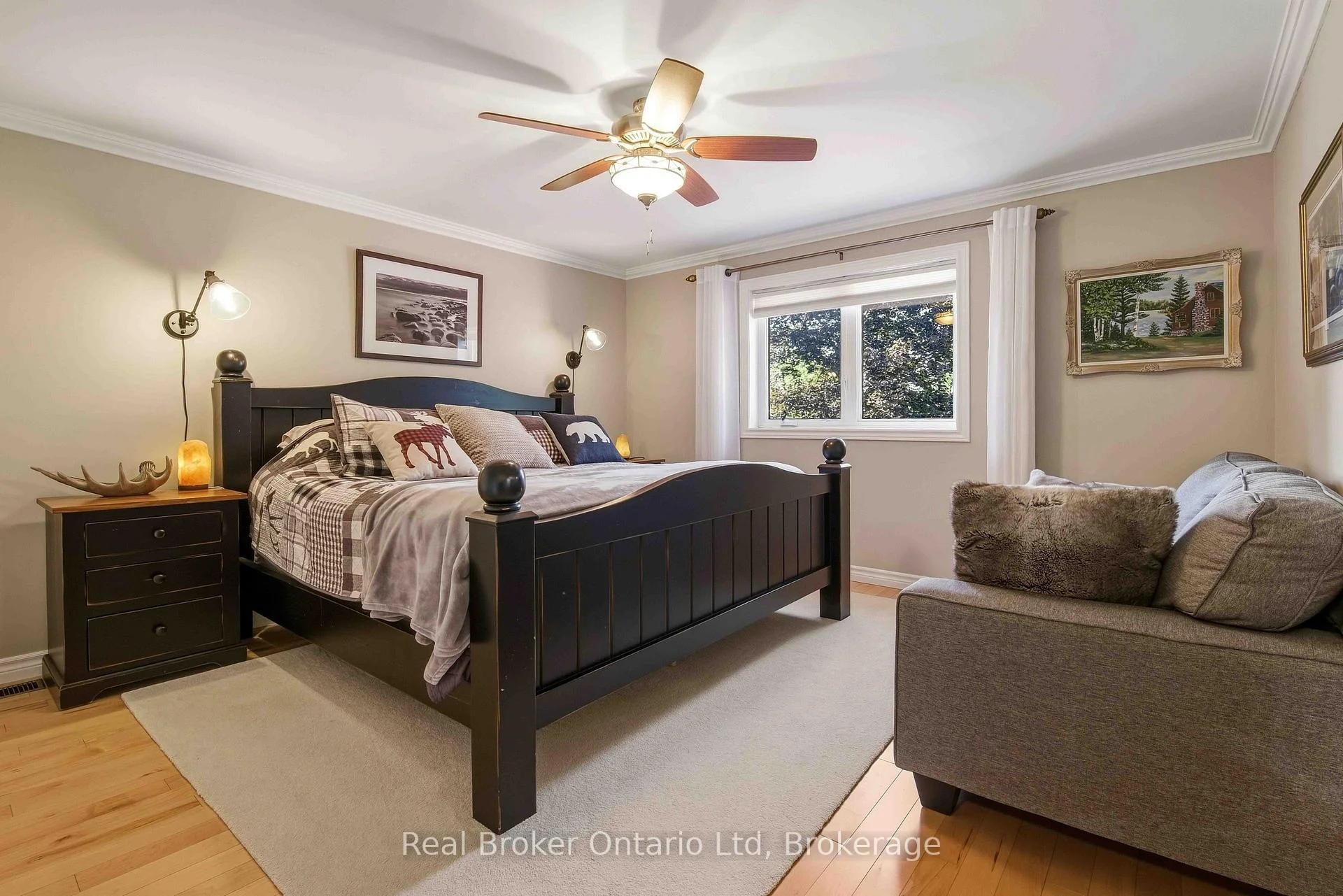 Photo 36 of 126 5th Avenue E, Owen Sound — HOMEH