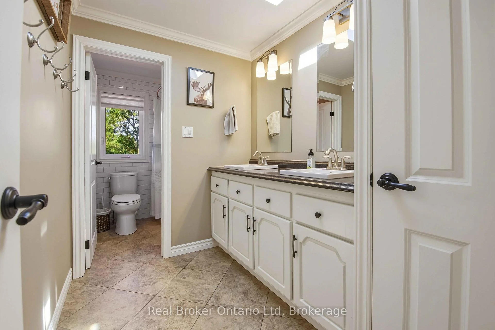 Photo 40 of 126 5th Avenue E, Owen Sound — HOMEH