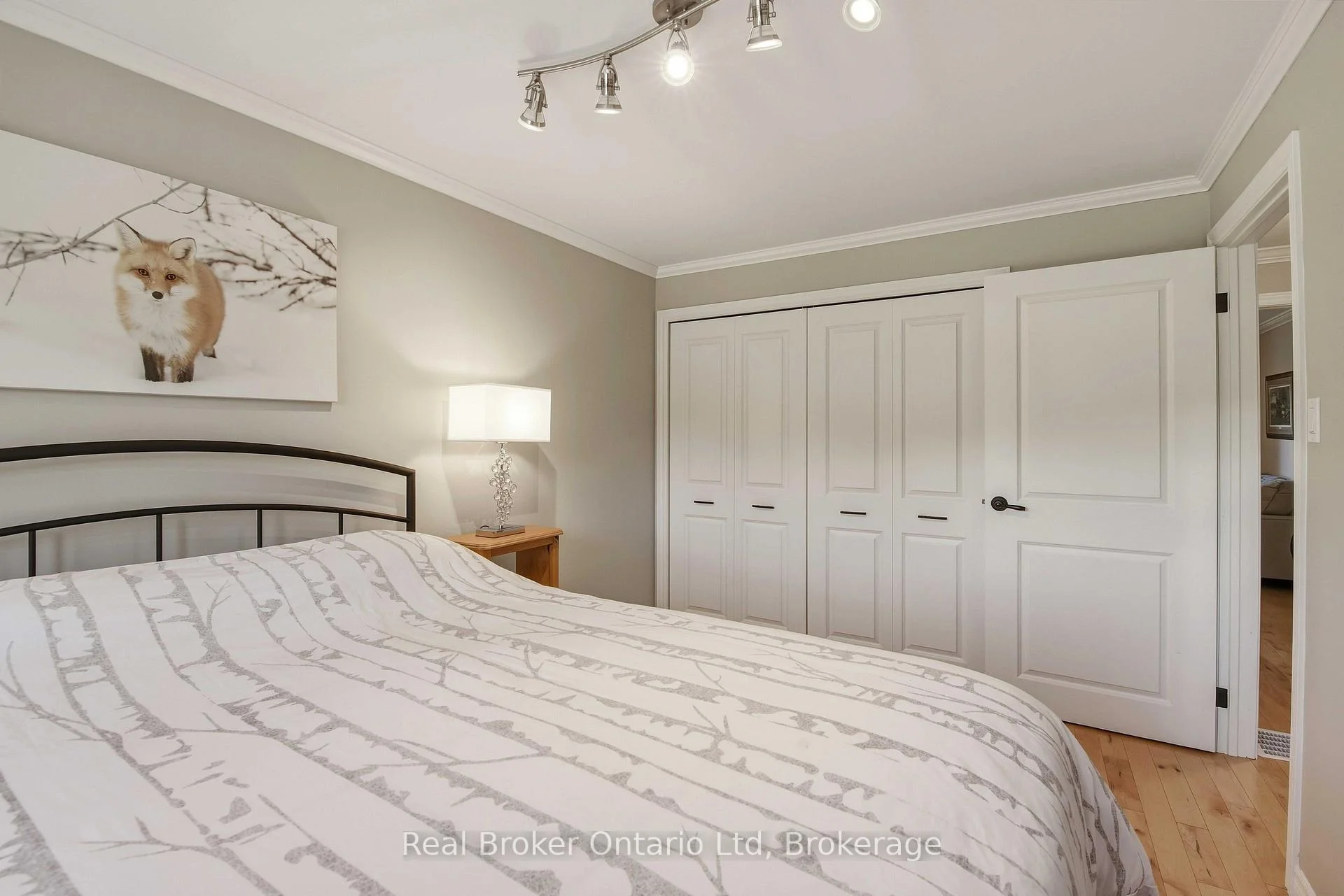 Photo 48 of 126 5th Avenue E, Owen Sound — HOMEH
