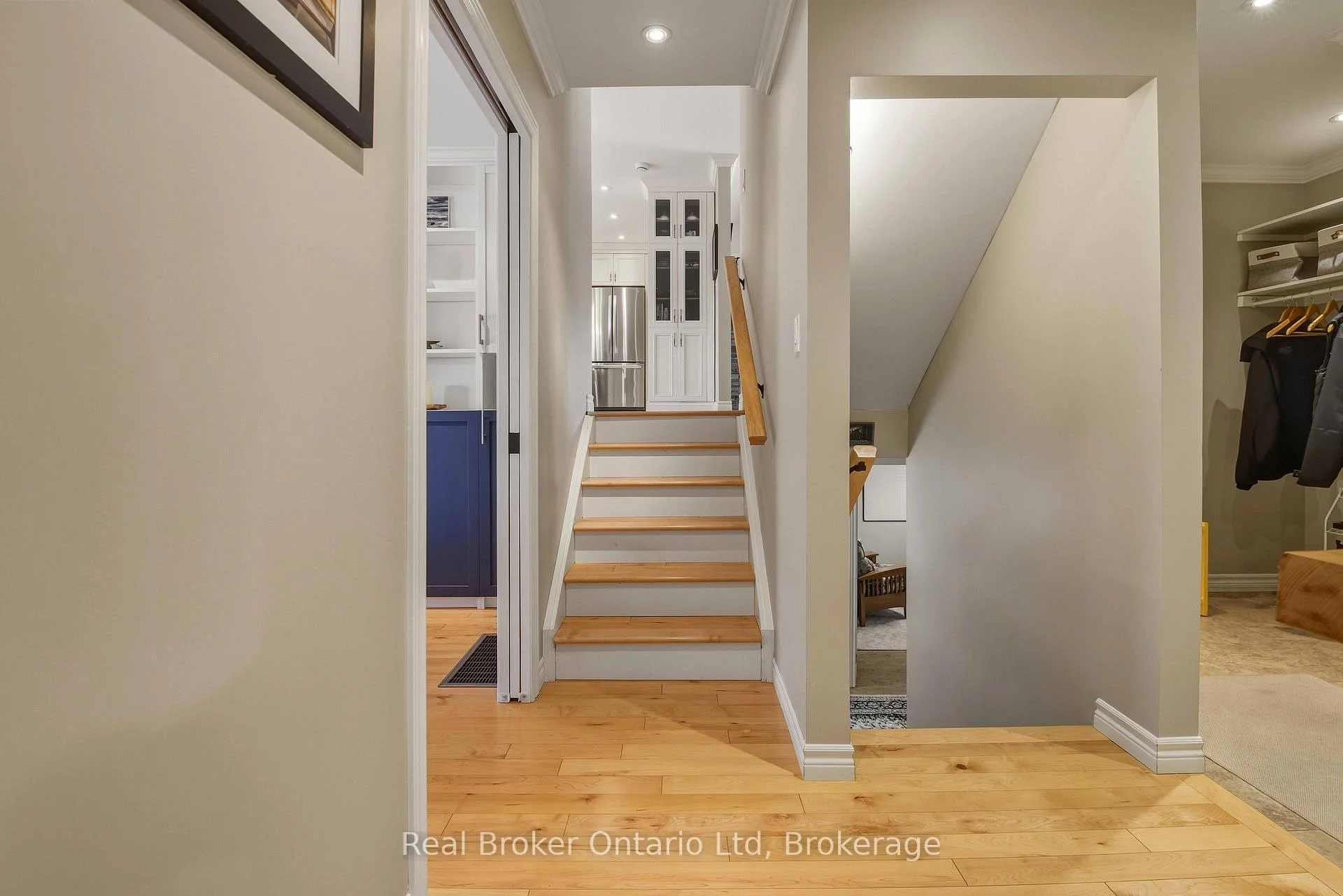 Photo 54 of 126 5th Avenue E, Owen Sound — HOMEH